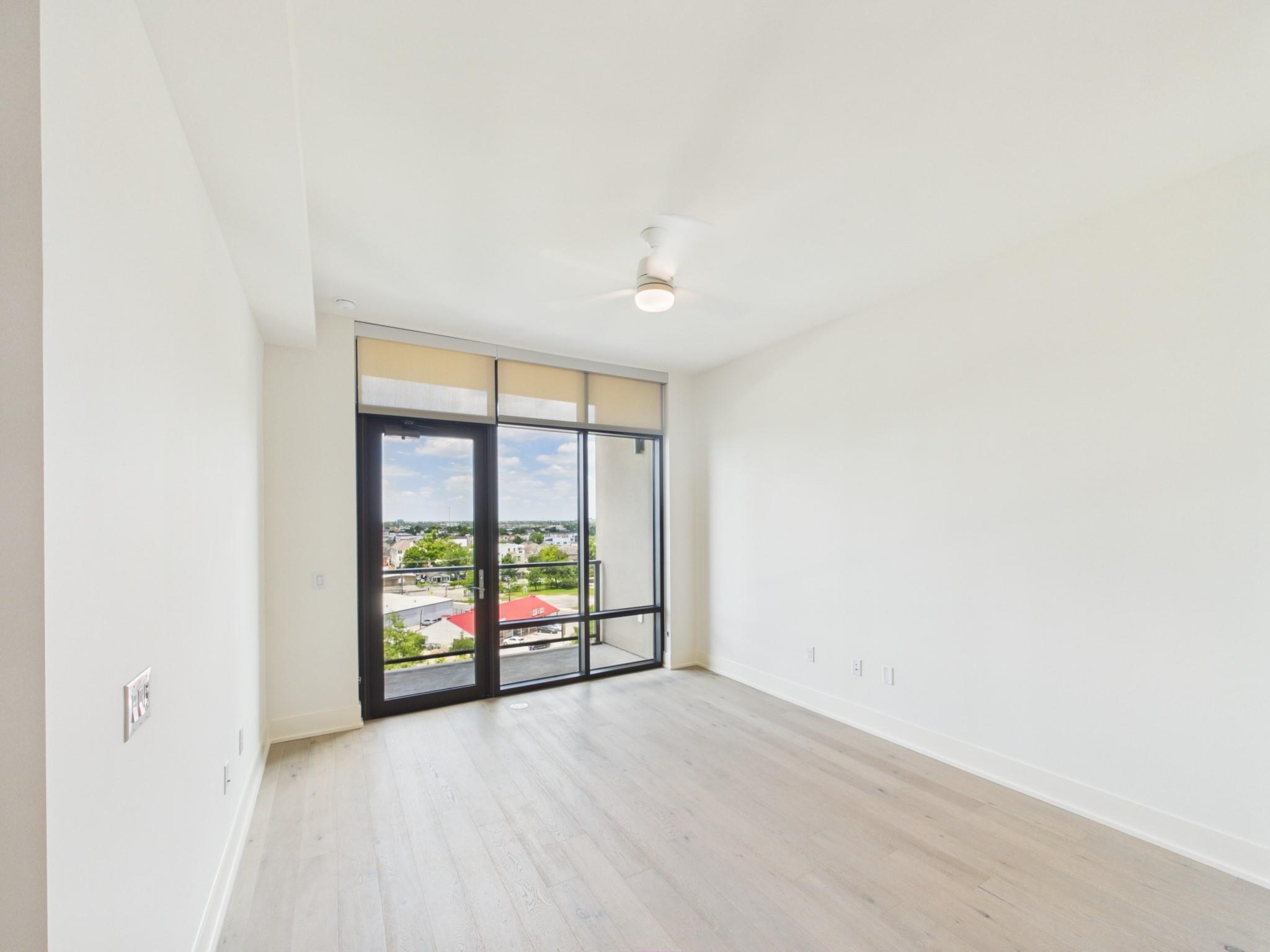 929 Westcott # 604