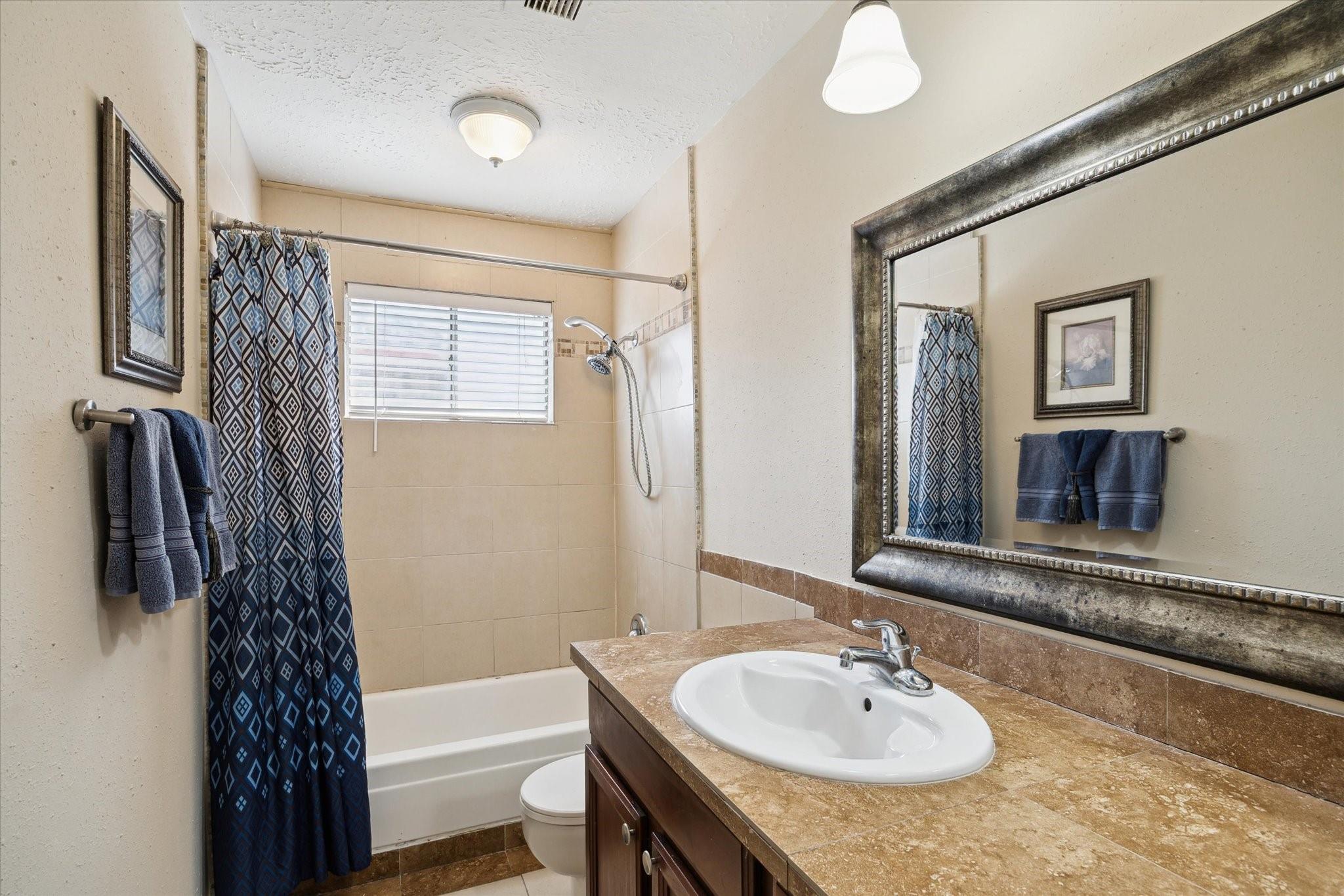 4226 Mossygate Drive