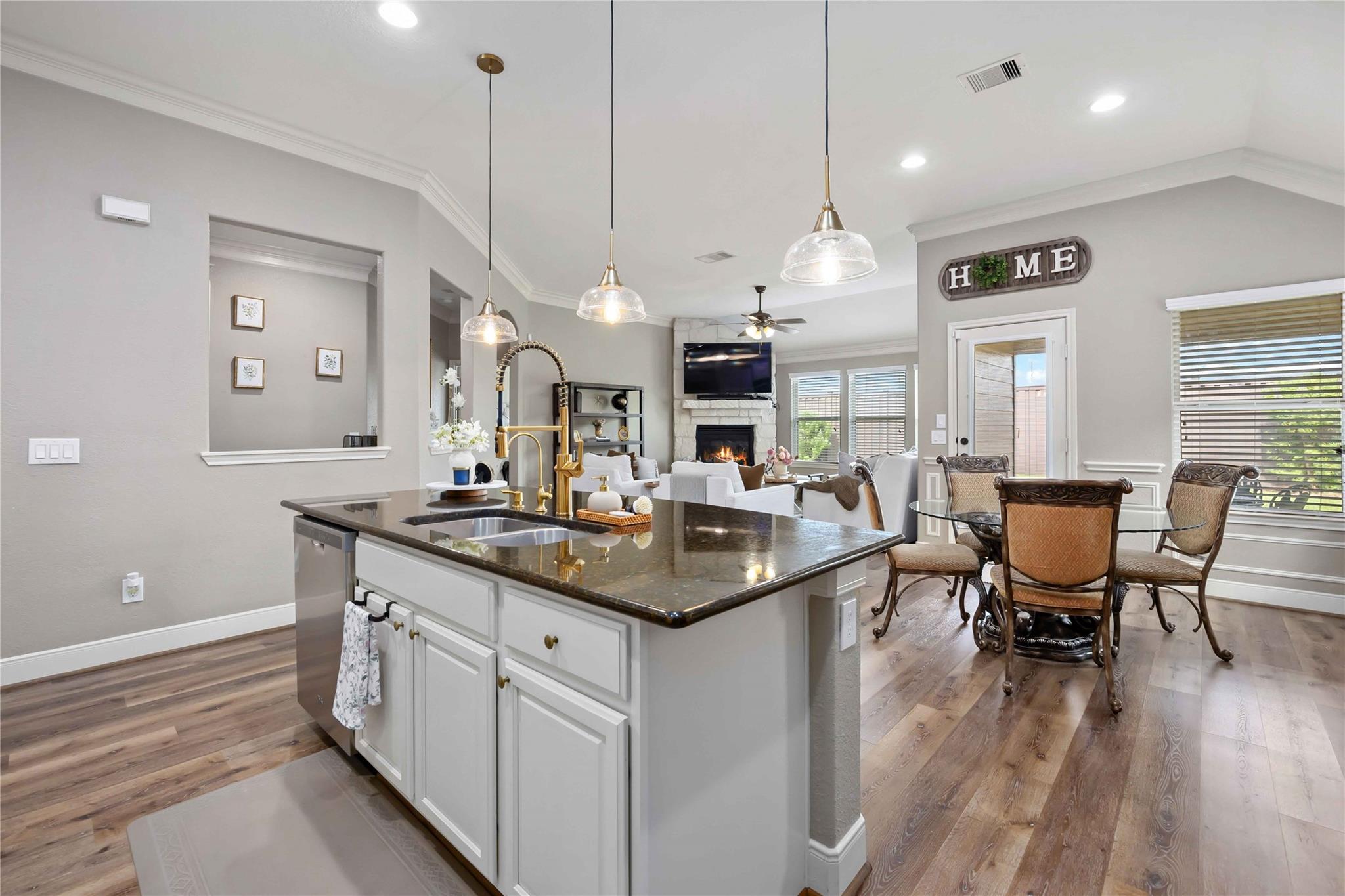 1224 Lazy Springs Lane