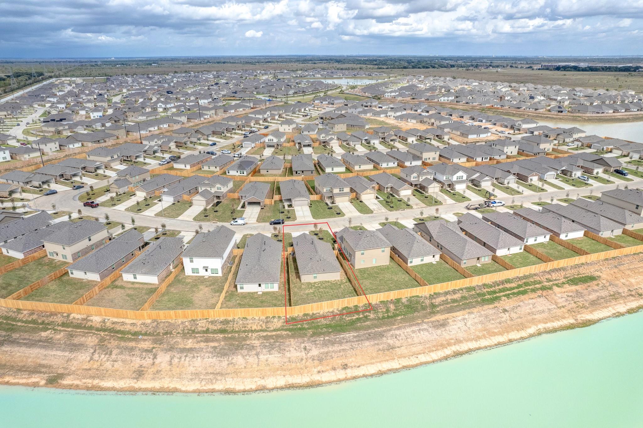 26811 Paloma Blanca Drive