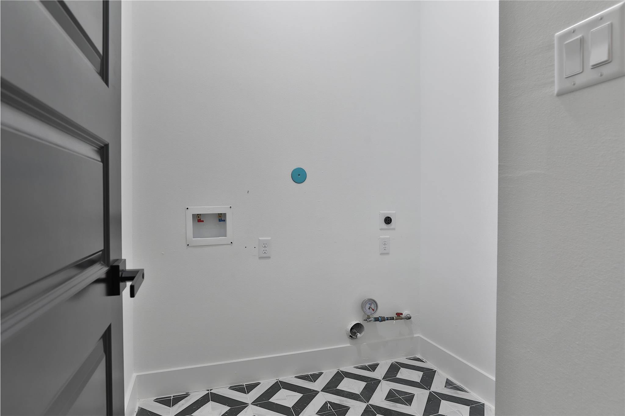 8109 Bigwood Street Unit: A/B