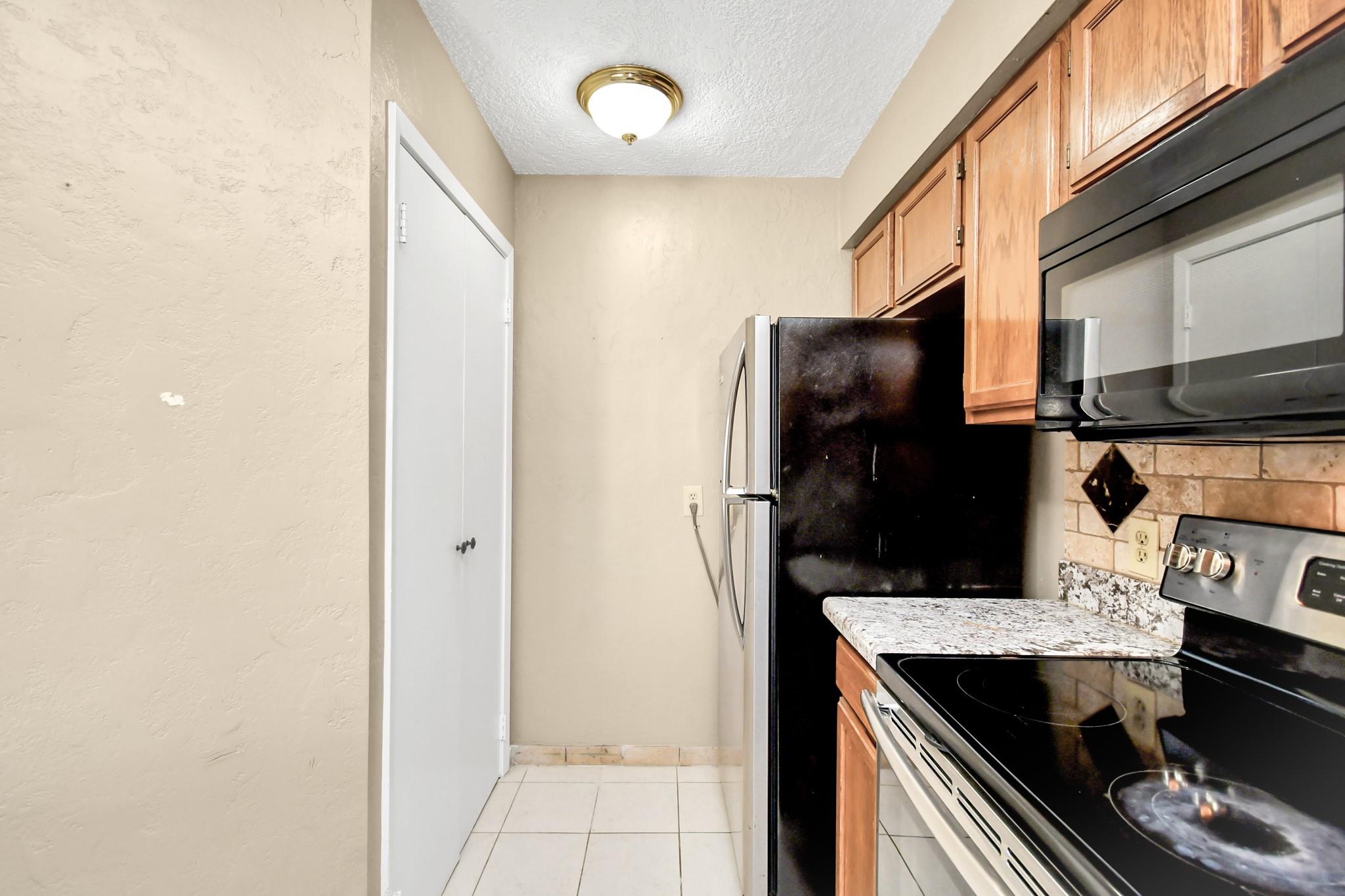 2501 Gulf Freeway # 250D