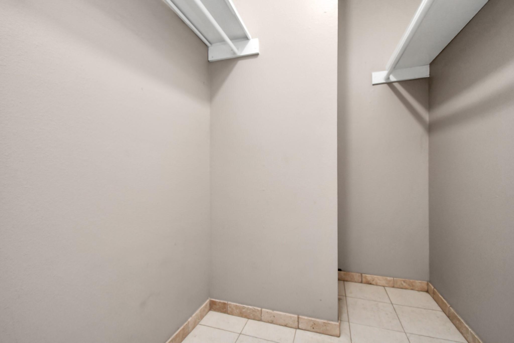 2501 Gulf Freeway # 250D