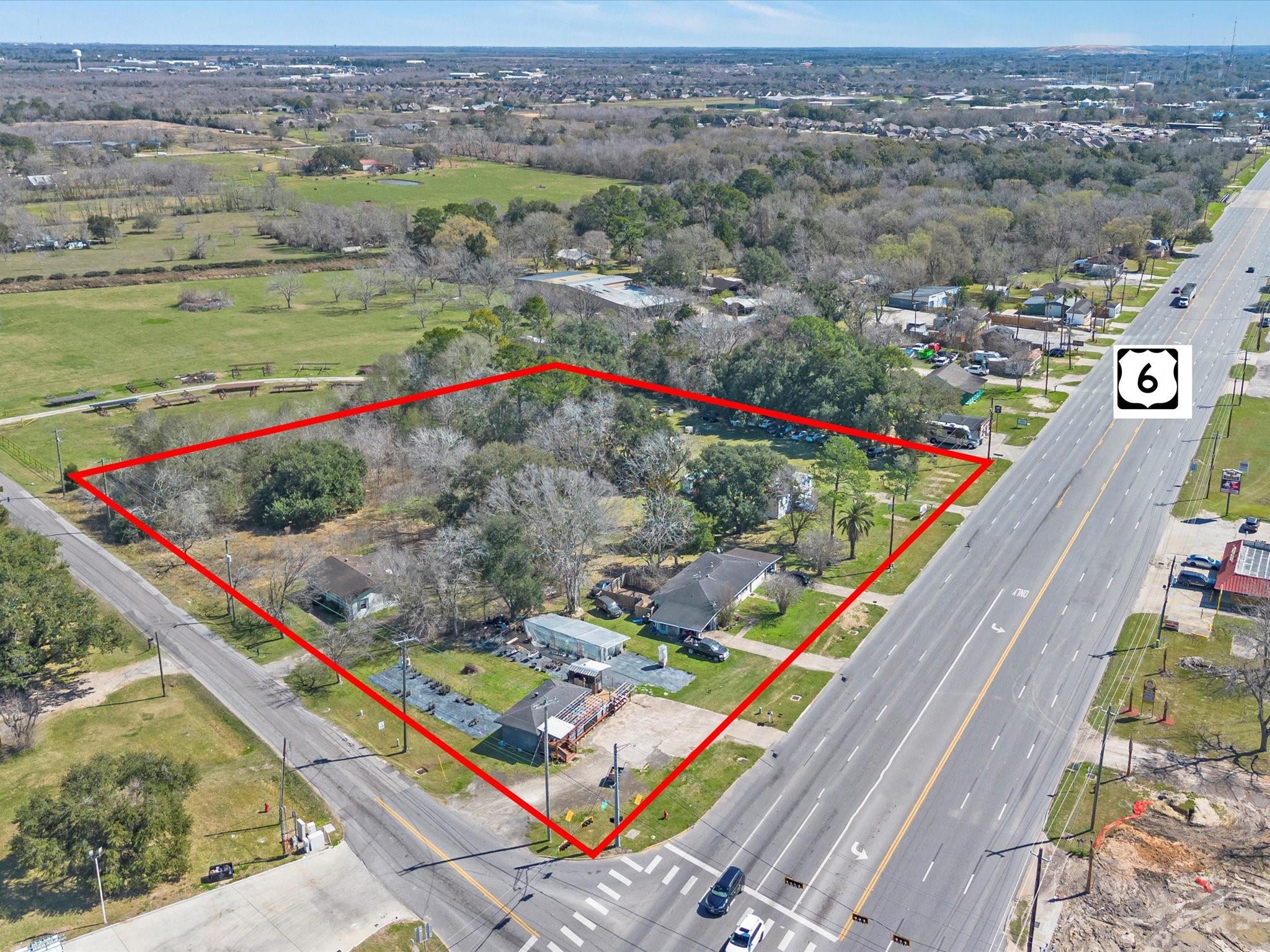 2518 W Highway 6