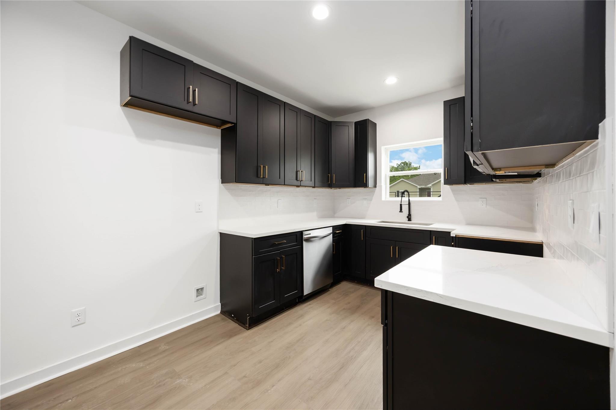 416 N Carolina Street Unit: A/B