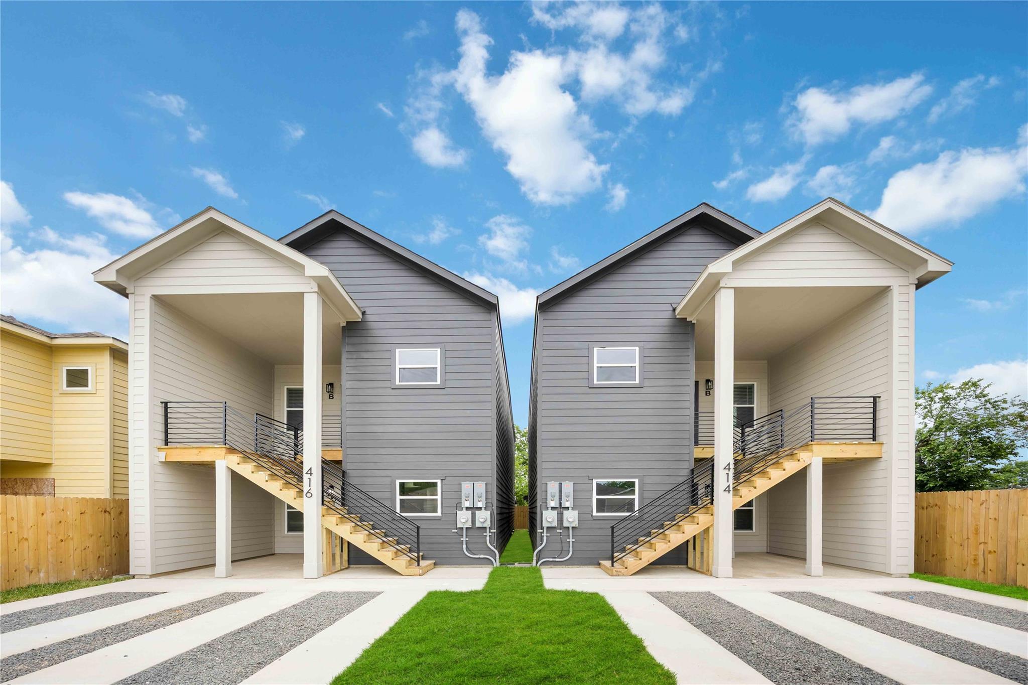 416 N Carolina Street Unit: A/B