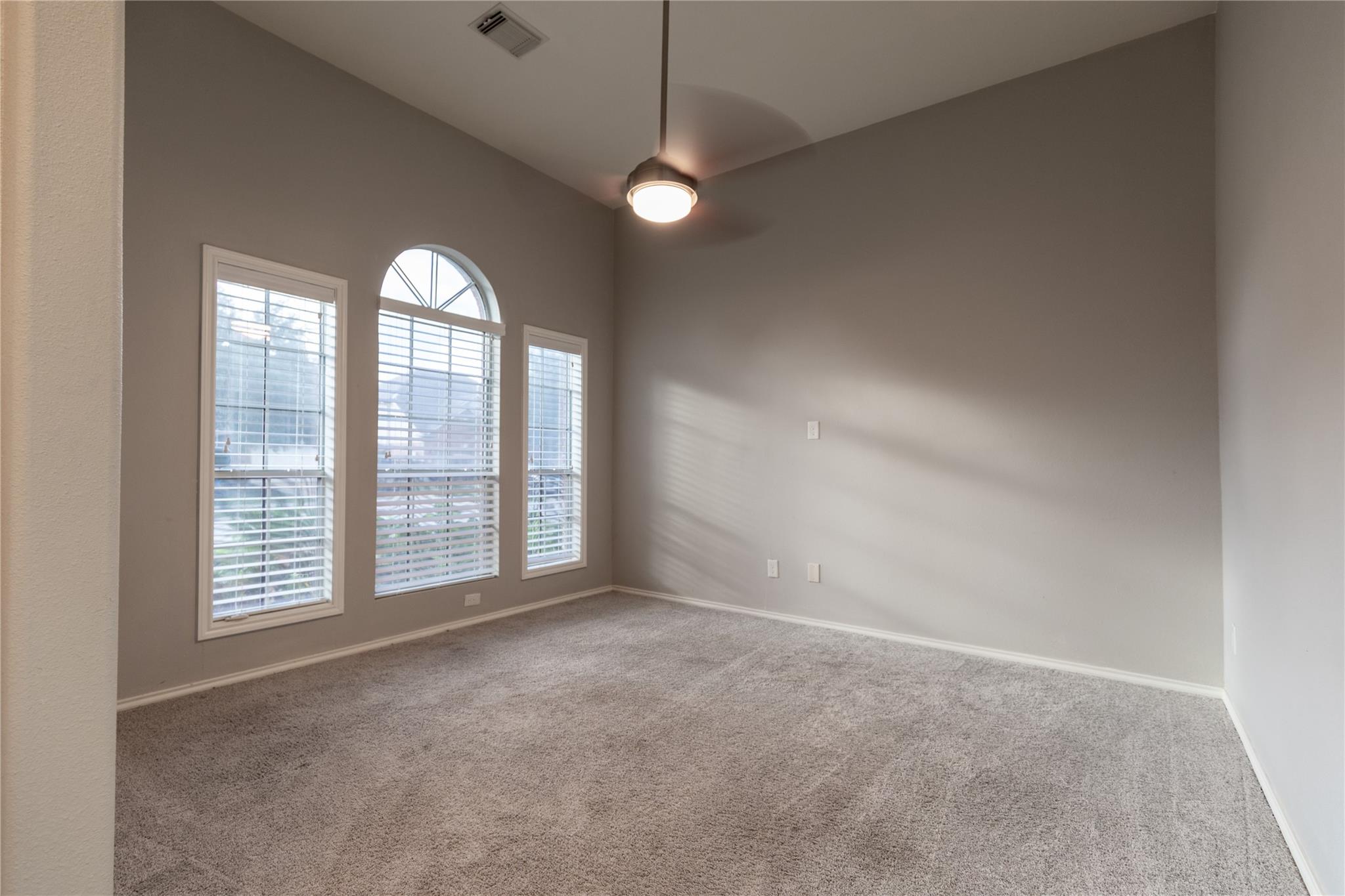 434 Magnolia Blossom