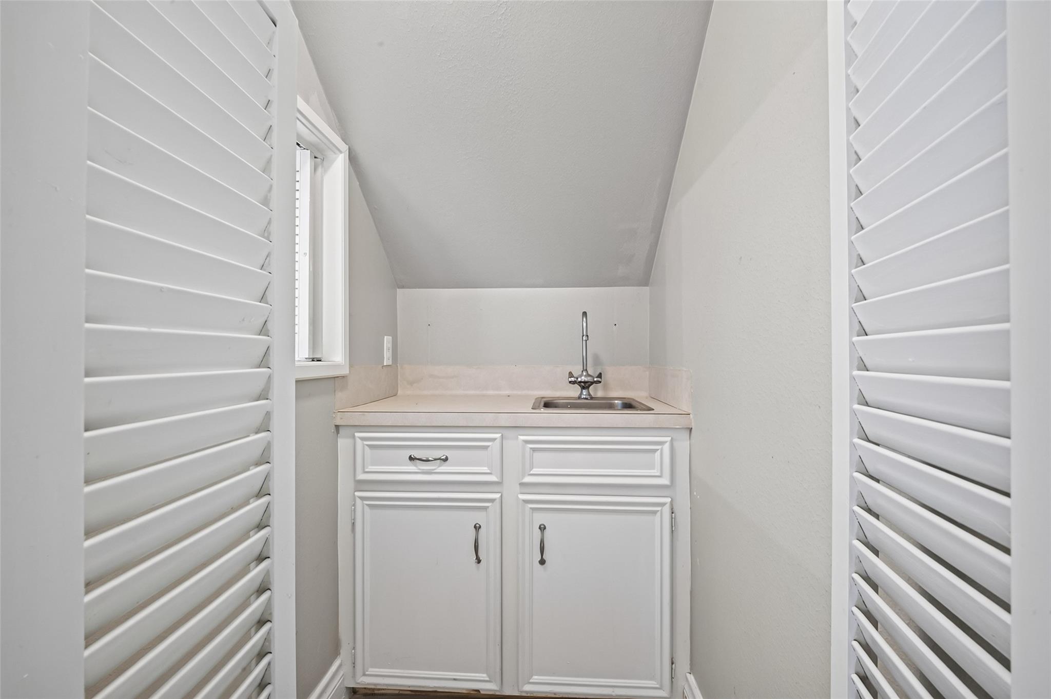 2227 Pine River Drive