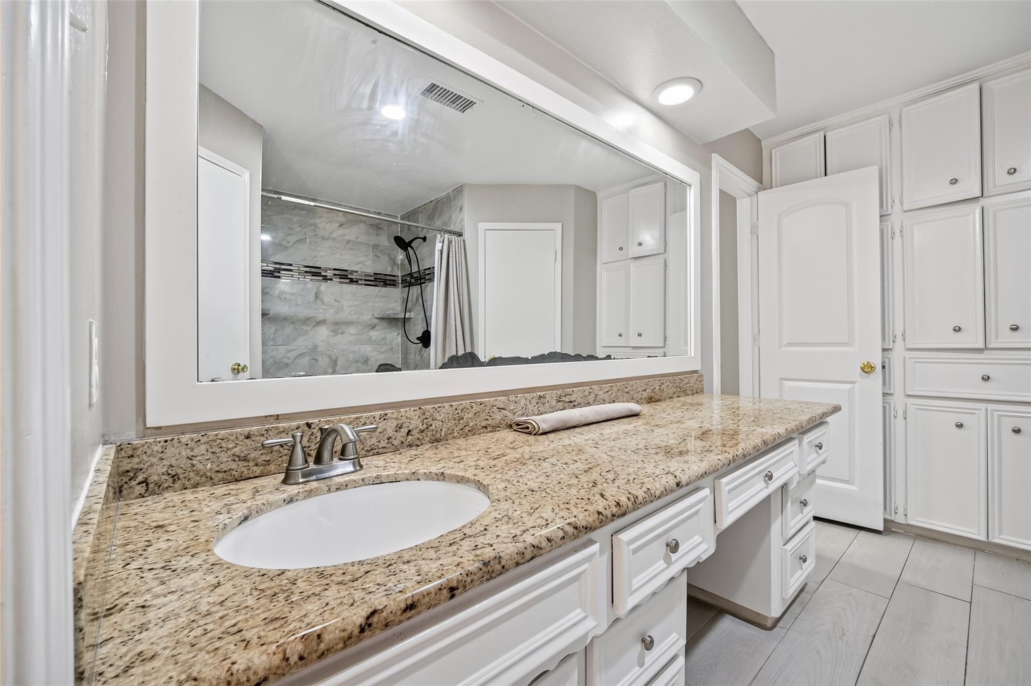 2227 Pine River Drive