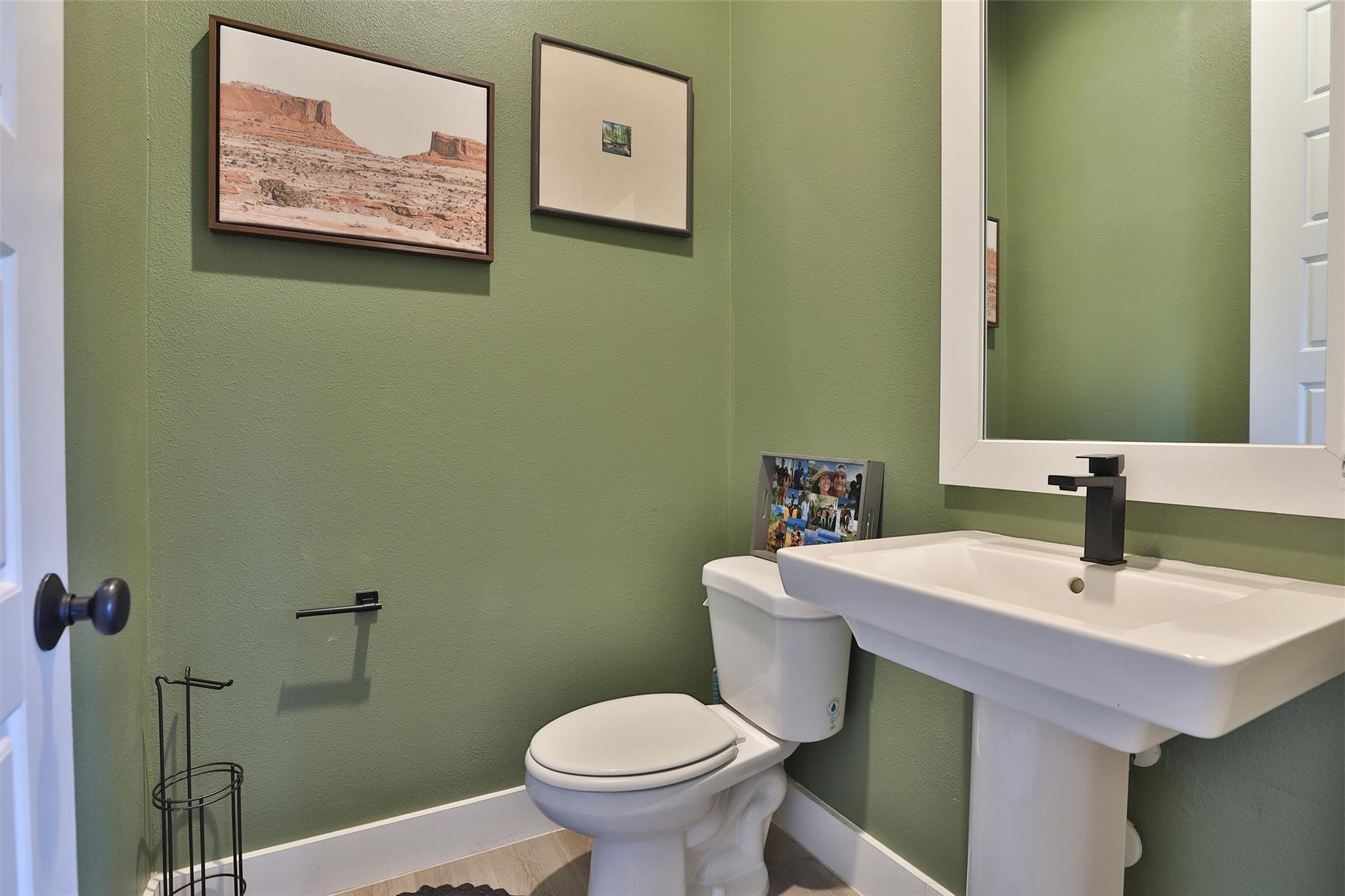 712 Pinemont Canyon Lane