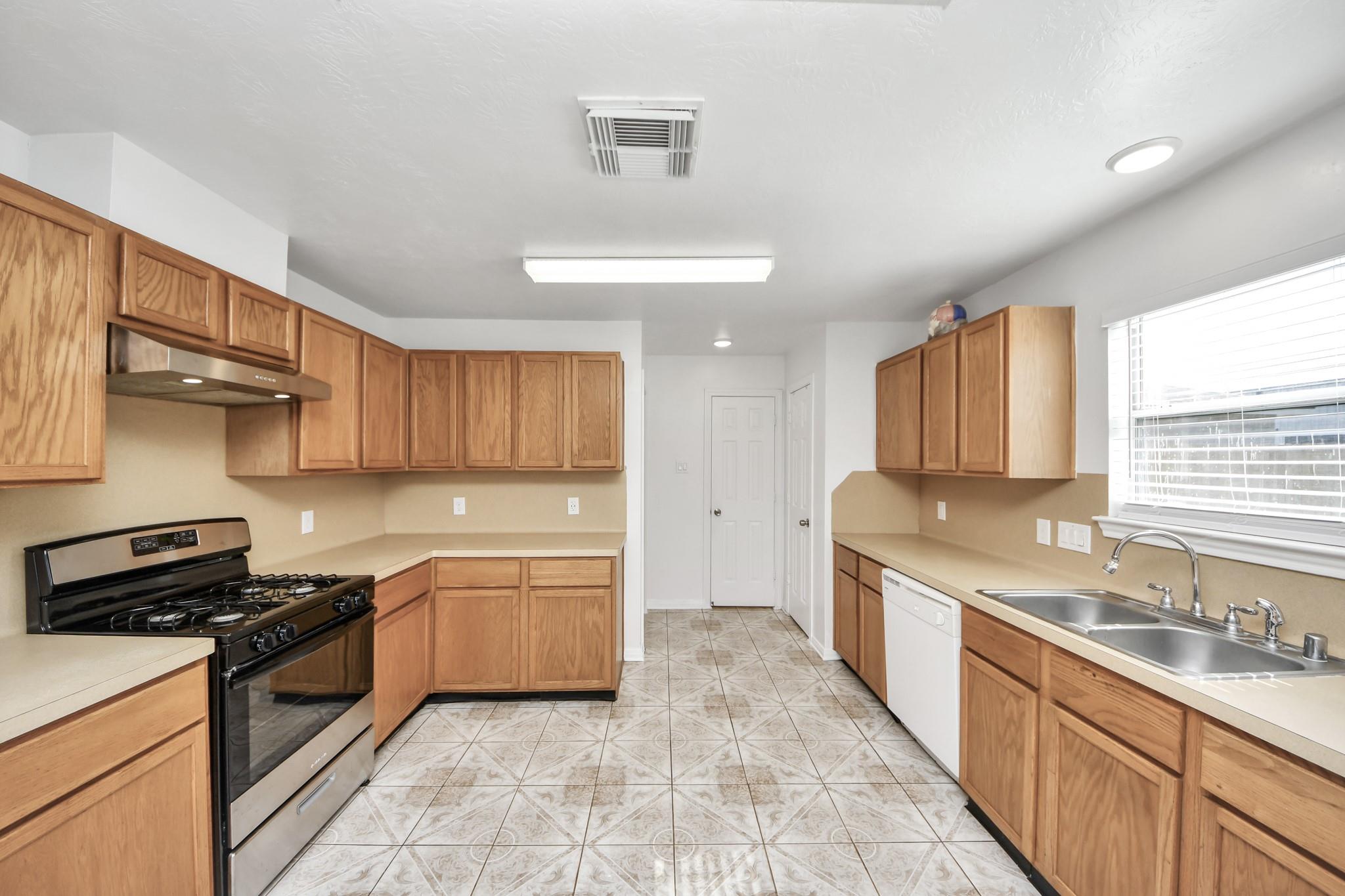 14631 Alannah Lagoon Court