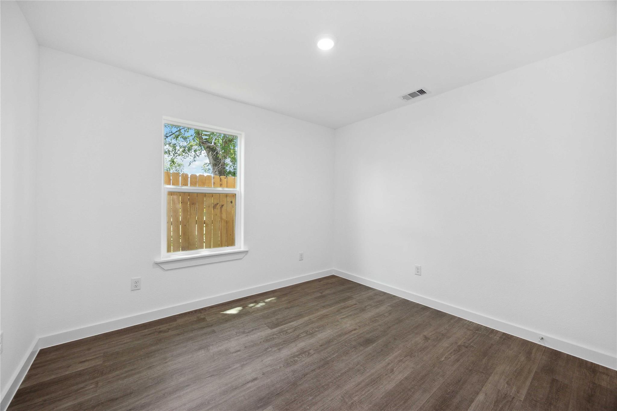 1056 North Lane Unit: A/B