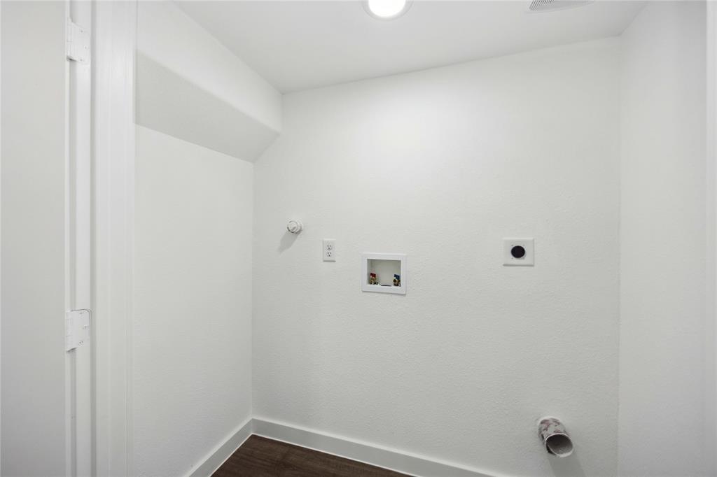 1056 North Lane Unit: A/B