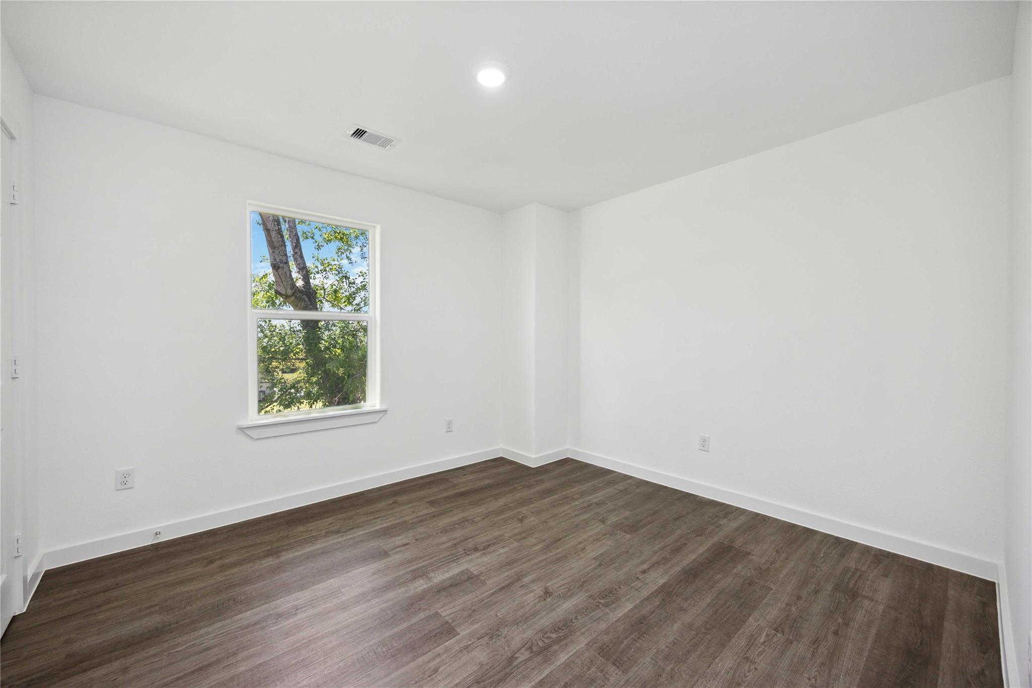 1056 North Lane Unit: A/B