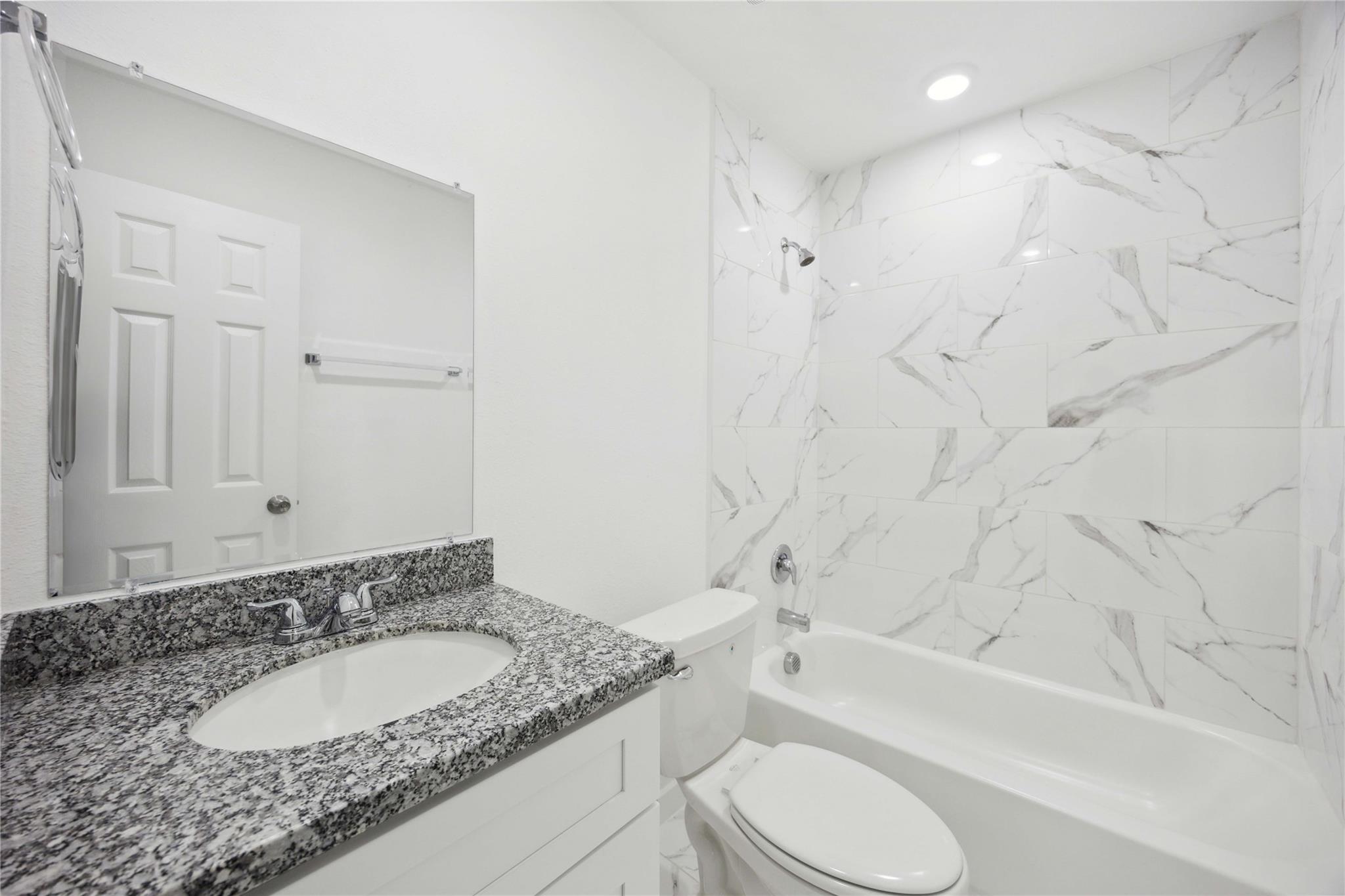 1056 North Lane Unit: A/B