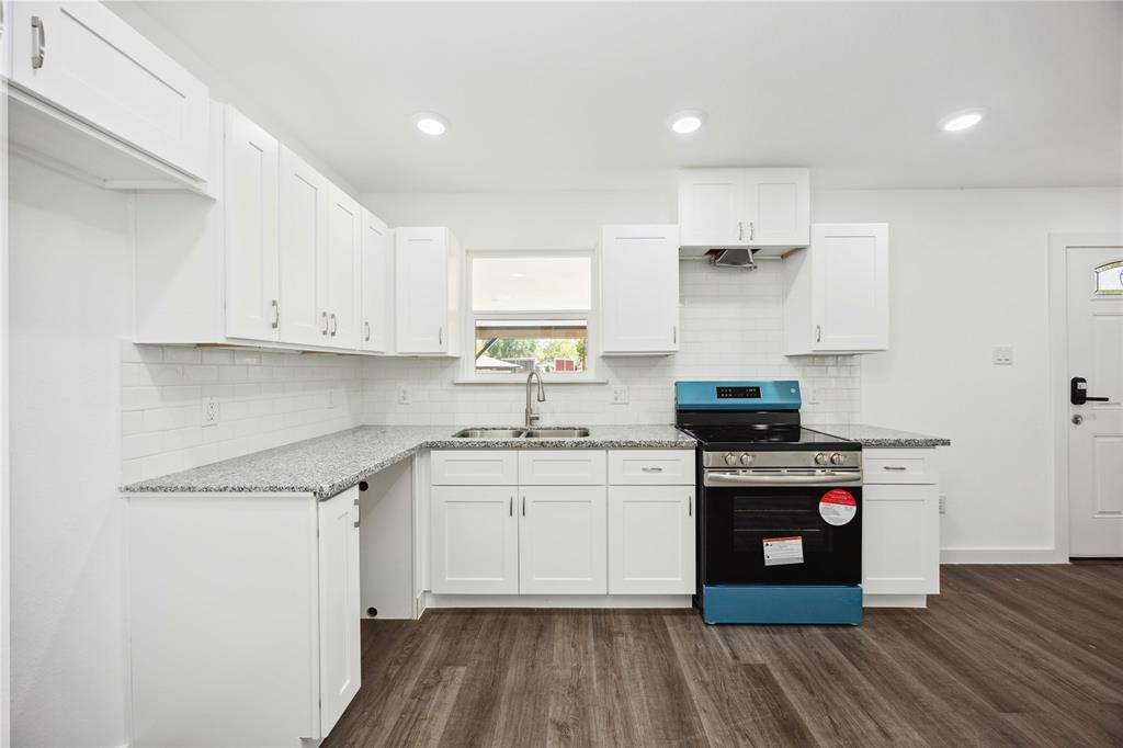 1056 North Lane Unit: A/B