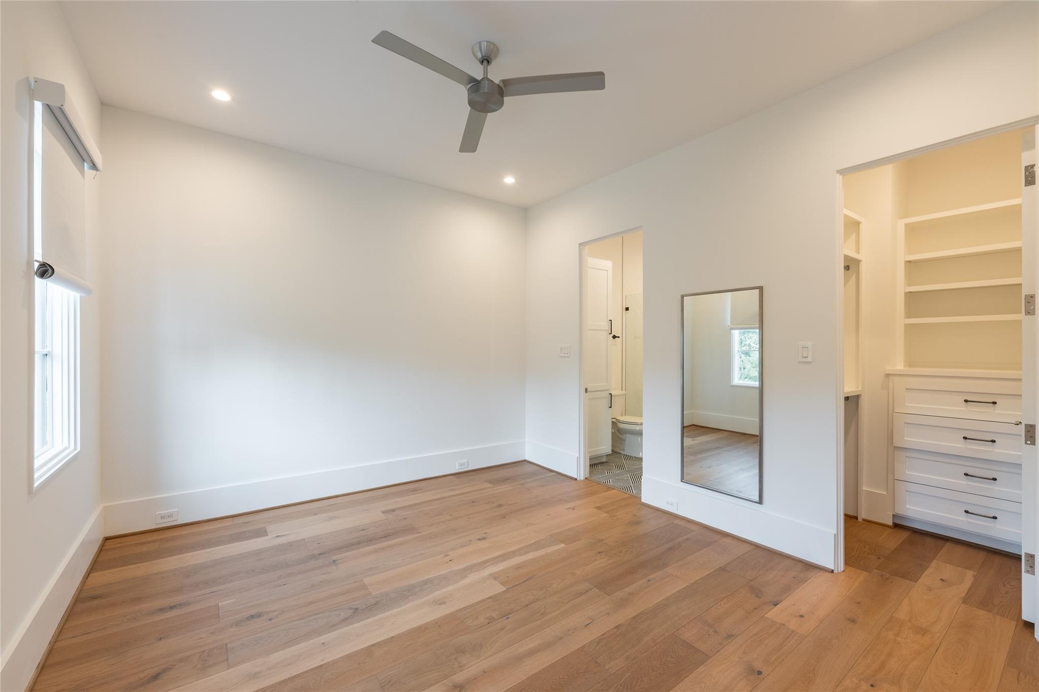 2817 Albans Road