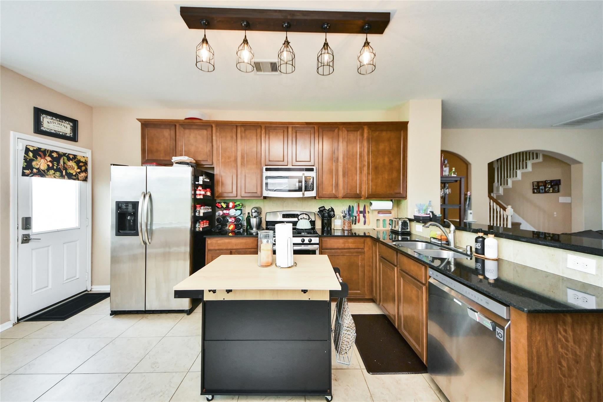 197 Midtown Park Drive, Alvin