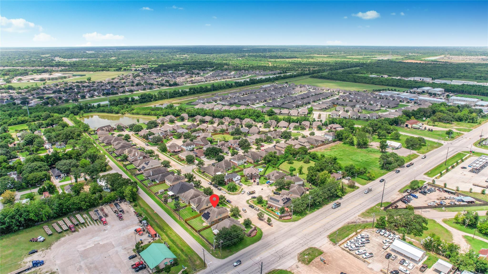 197 Midtown Park Drive, Alvin