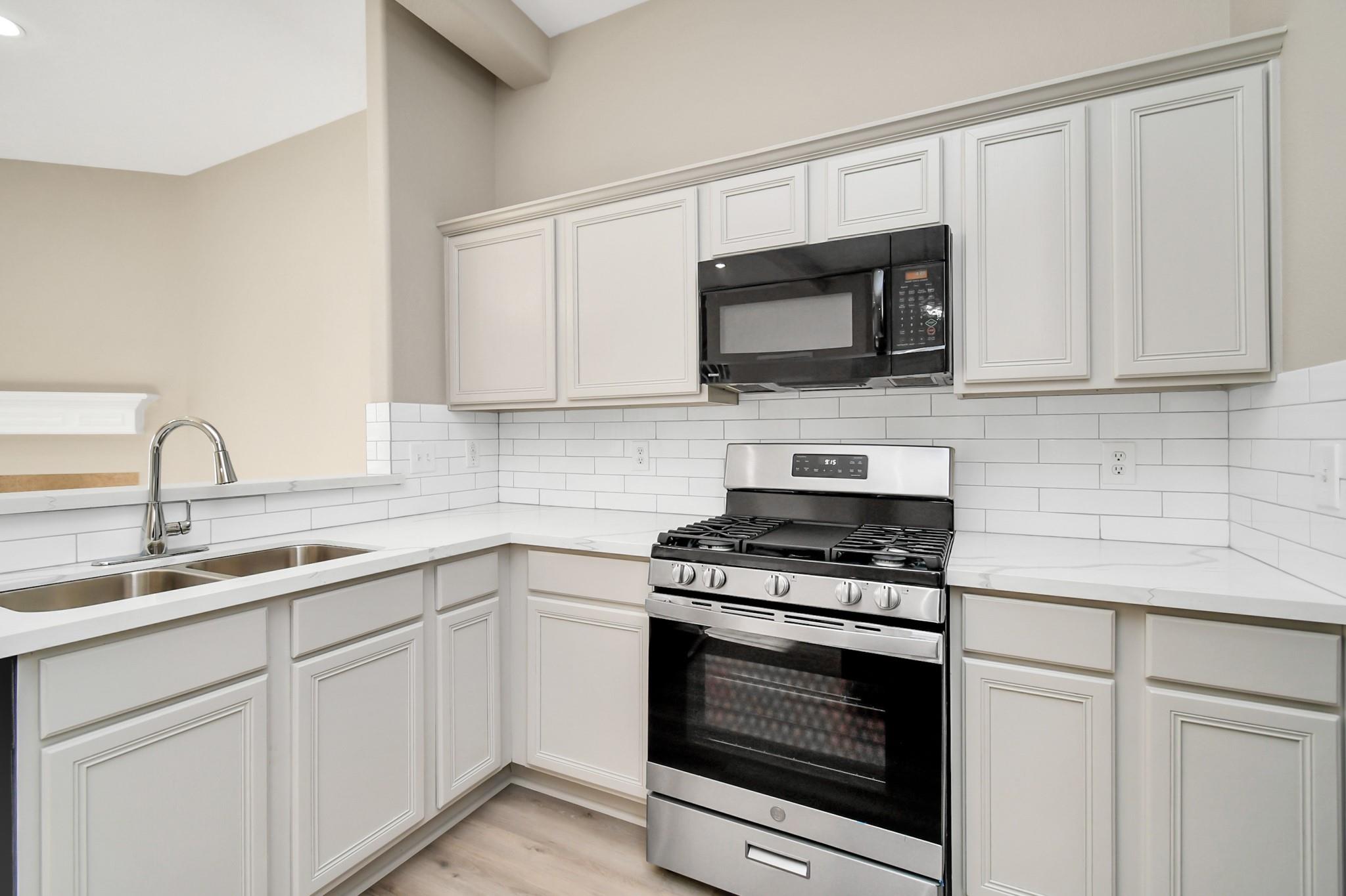 2347 Bermuda Shores Drive