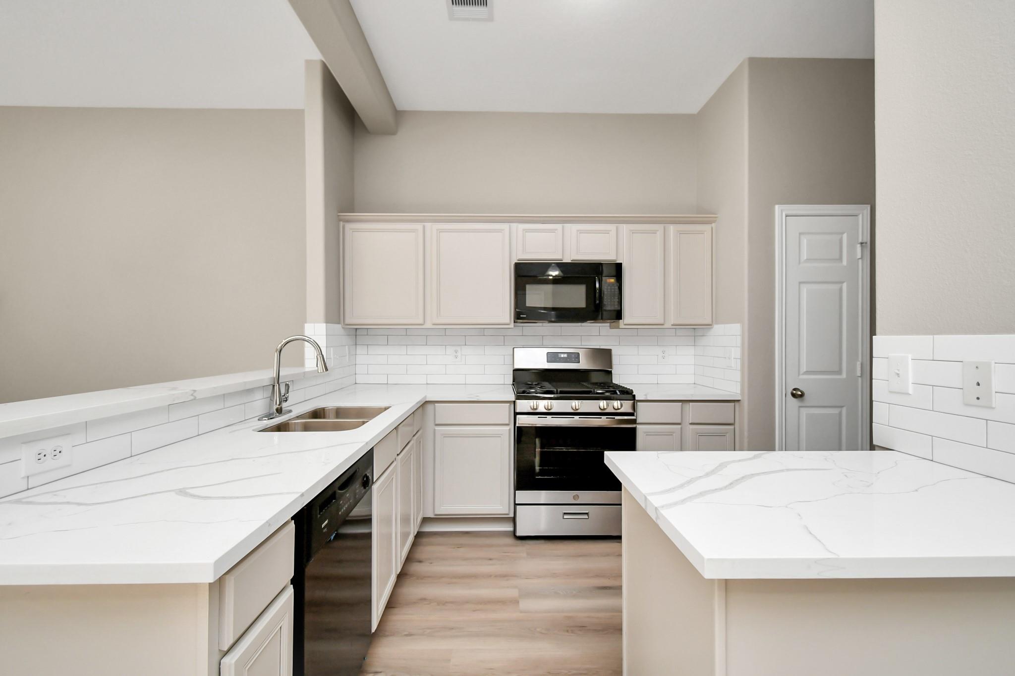 2347 Bermuda Shores Drive