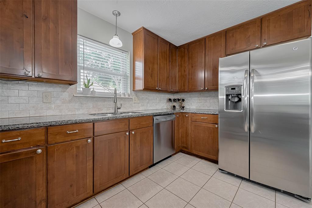 15511 Glenwood Park Drive