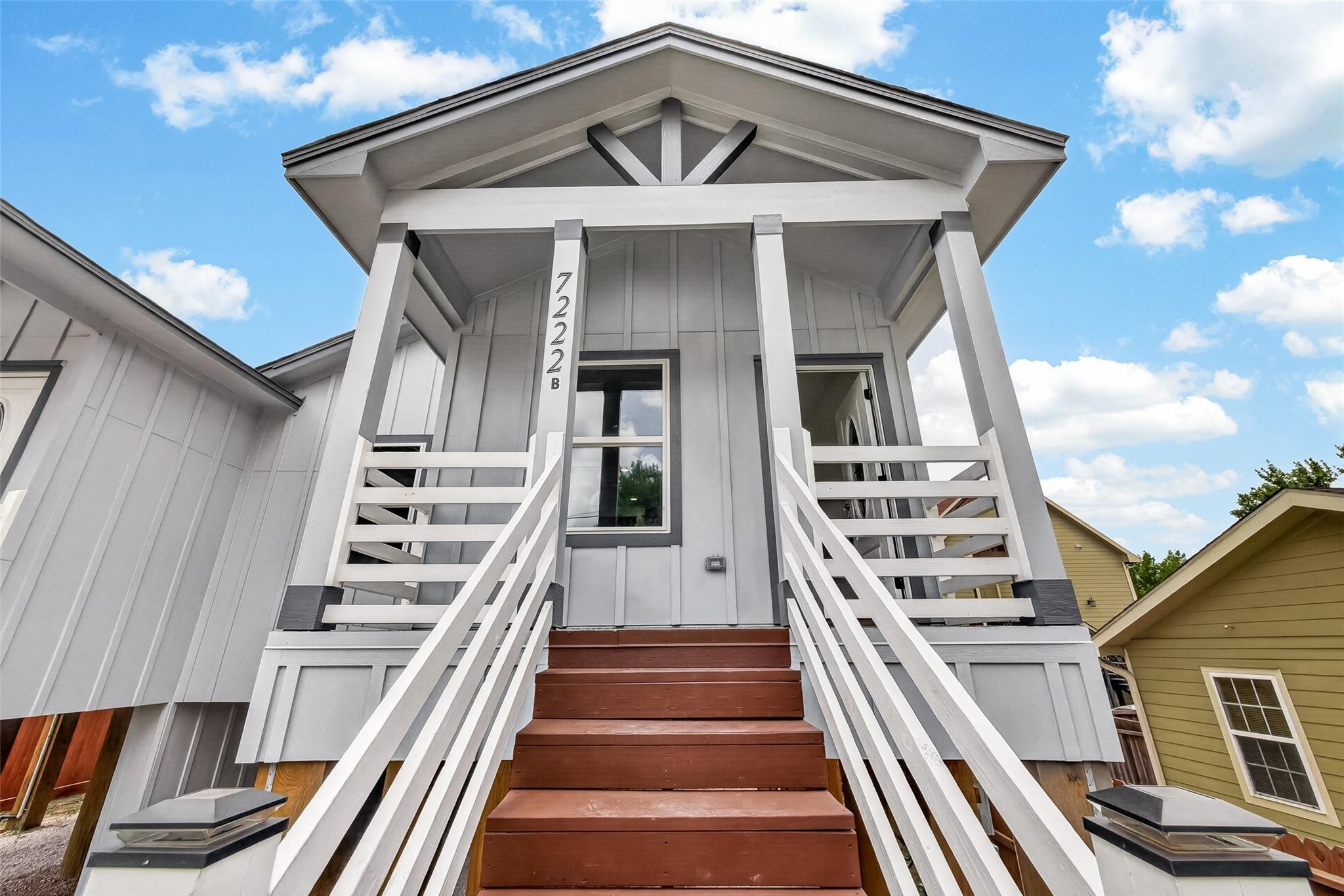 7222 Philibert Lane Unit: A/B