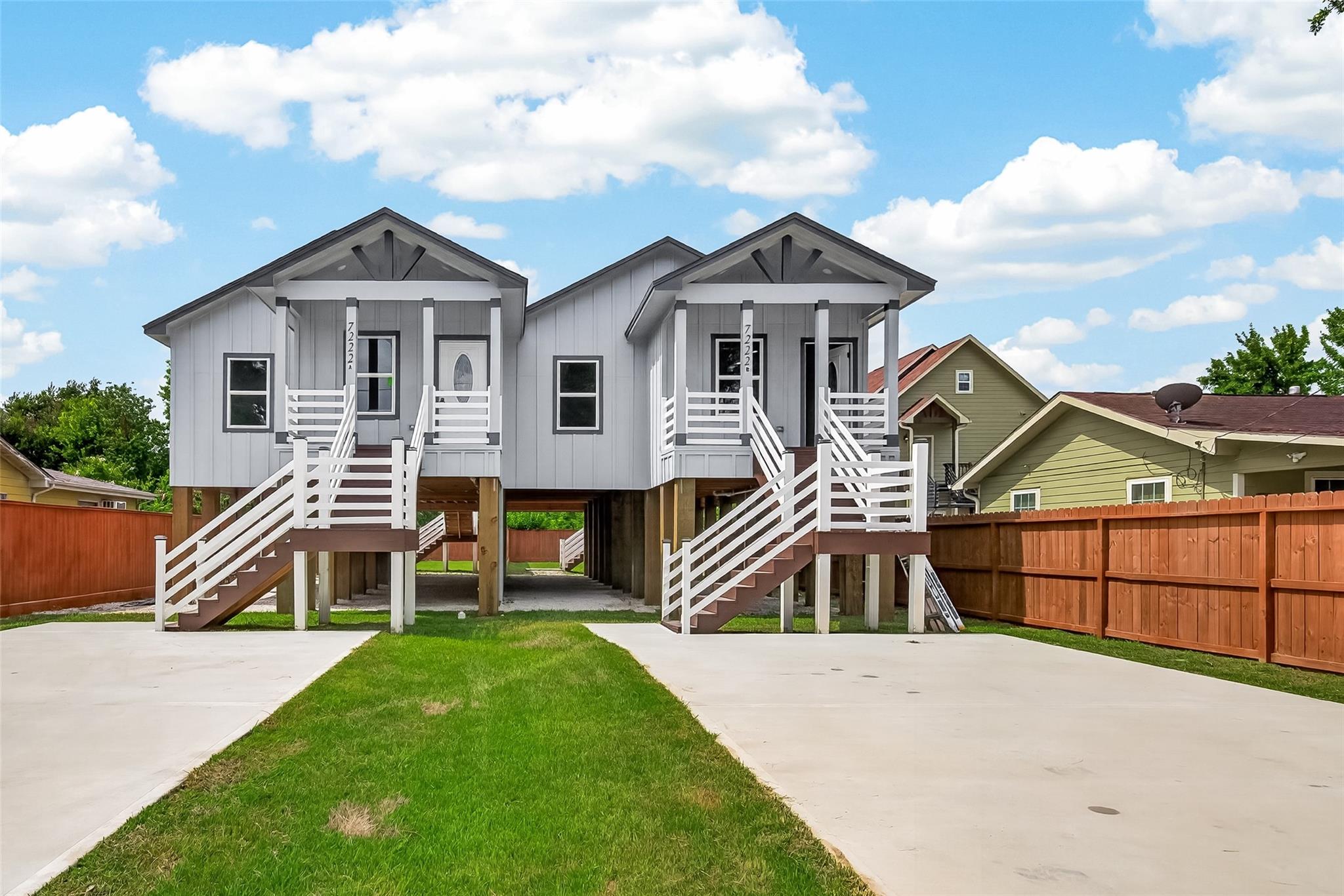 7222 Philibert Lane Unit: A/B