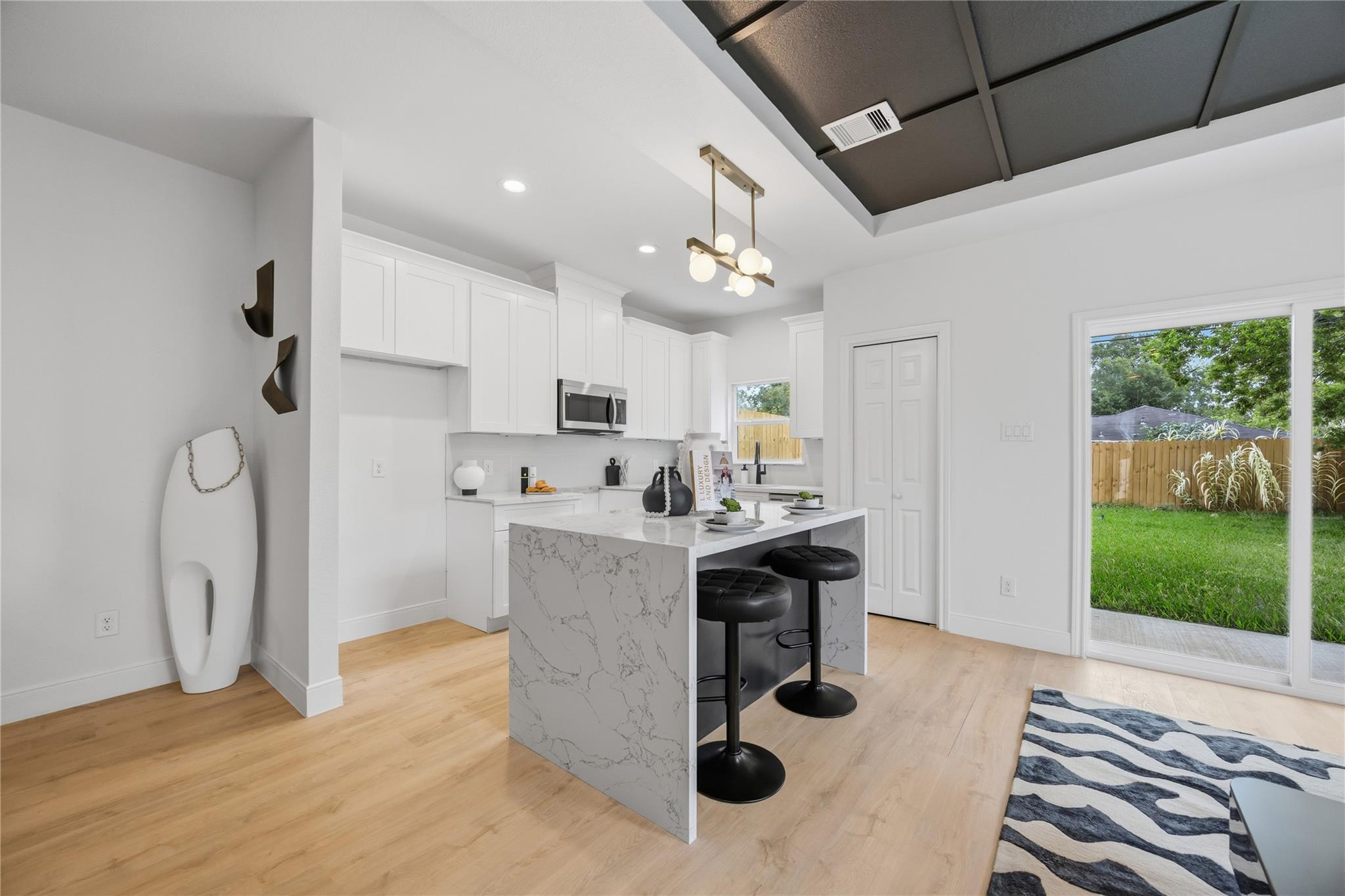 5955 Southseas Street Unit: A/B