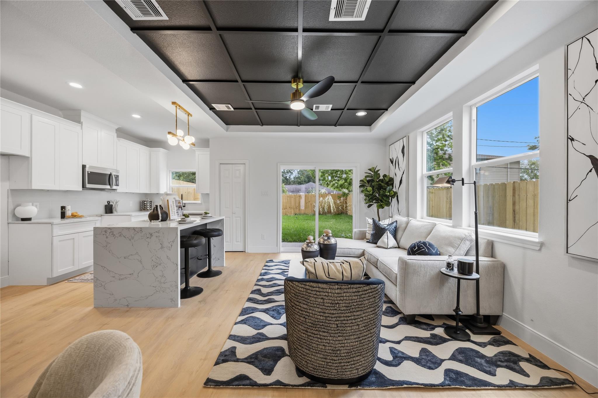 5955 Southseas Street Unit: A/B