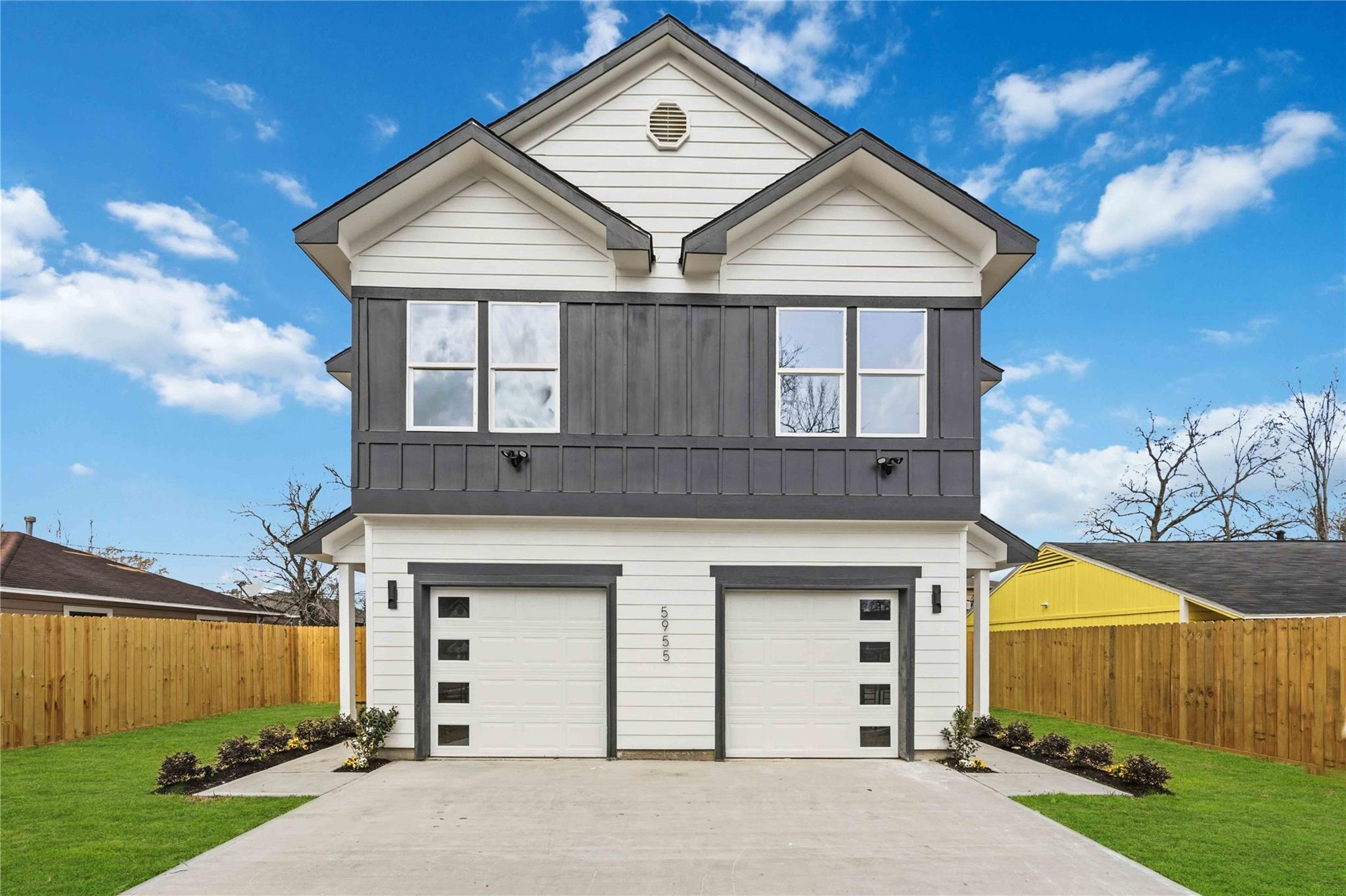 5955 Southseas Street Unit: A/B