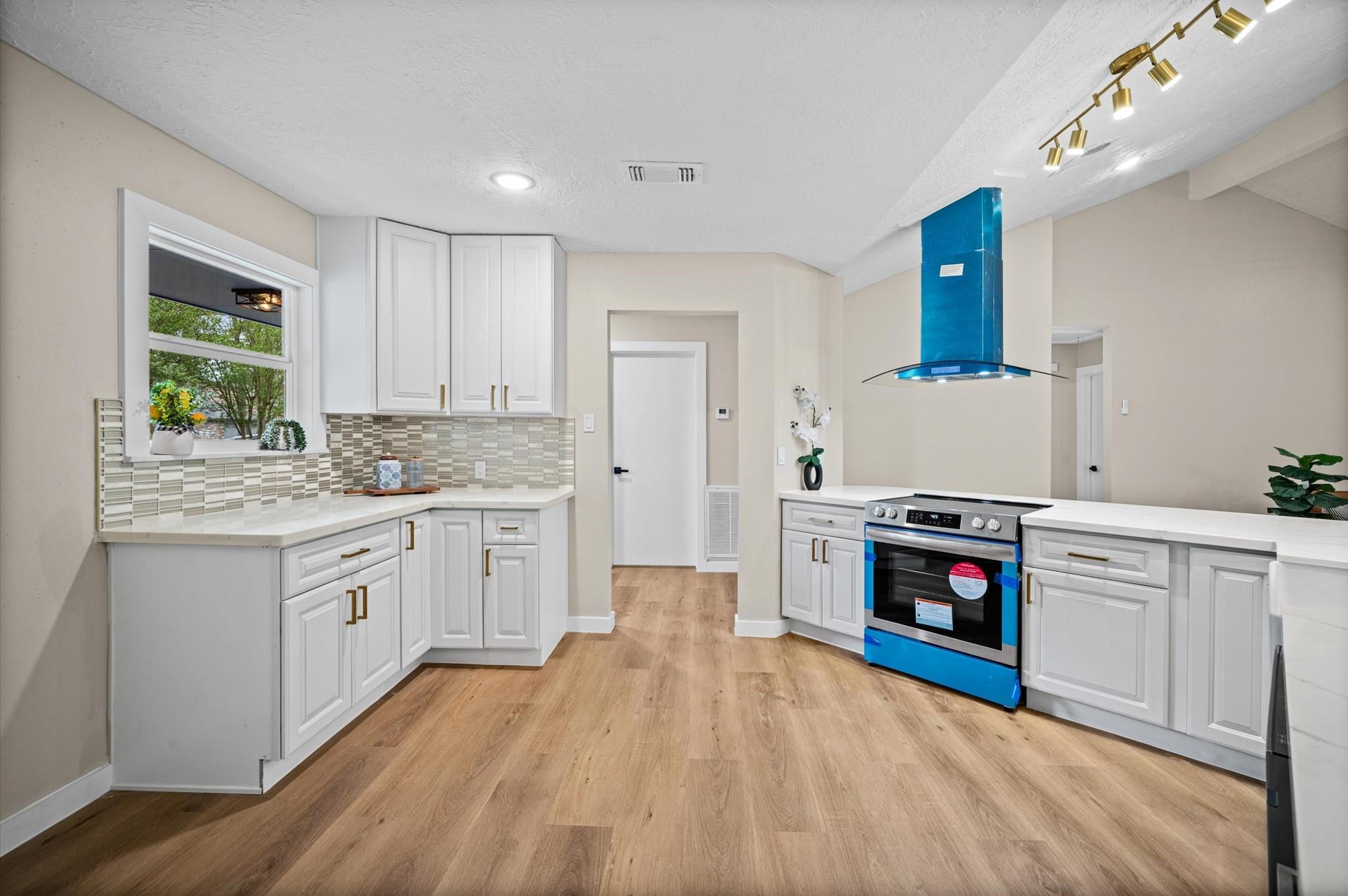 4419 Pineville Lane