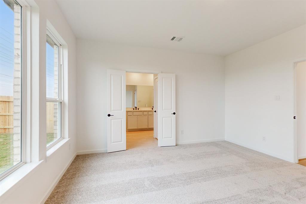 21815 Sunshine Cove Lane