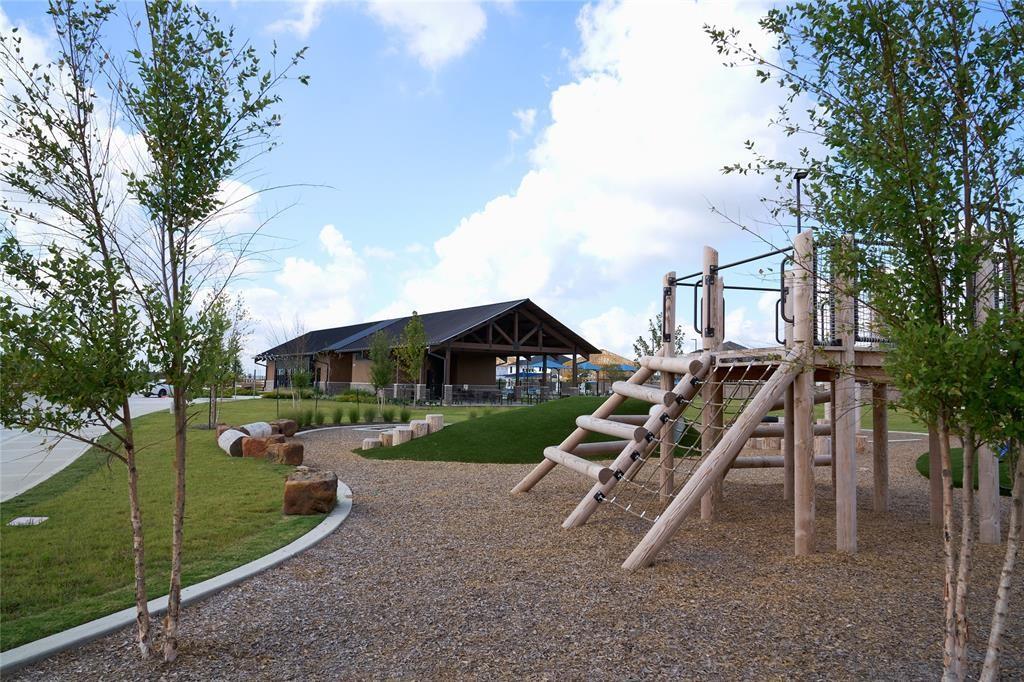 21815 Sunshine Cove Lane