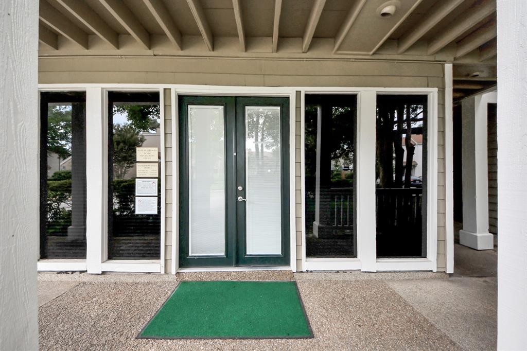 2100 Tanglewilde Street # 312