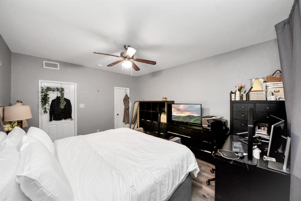 2100 Tanglewilde Street # 312