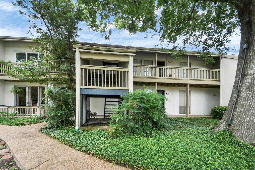 2100 Tanglewilde Street # 312