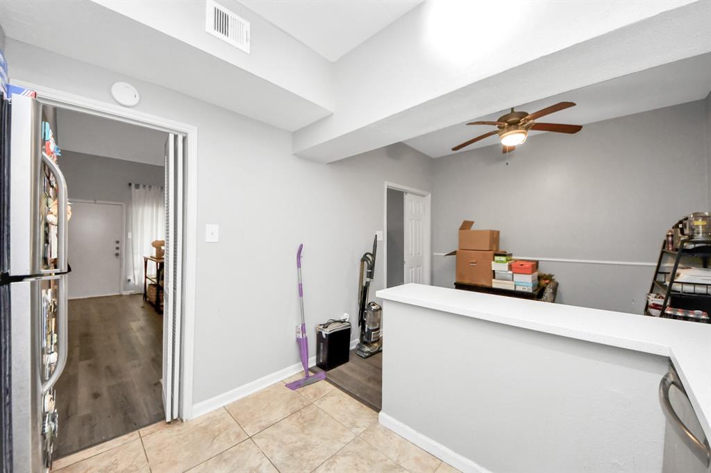 2100 Tanglewilde Street # 312