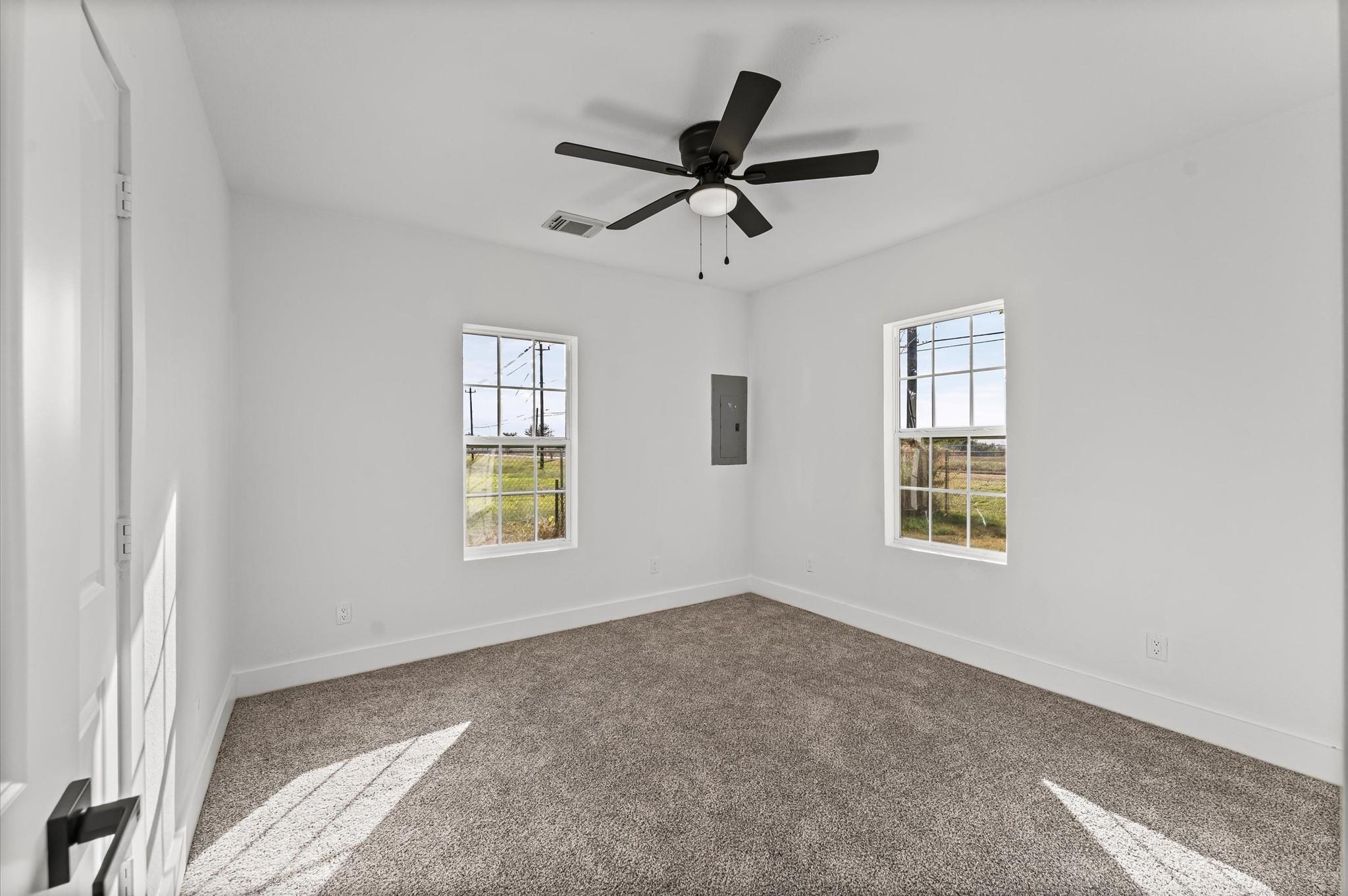 254 Independence Parkway N, Baytown