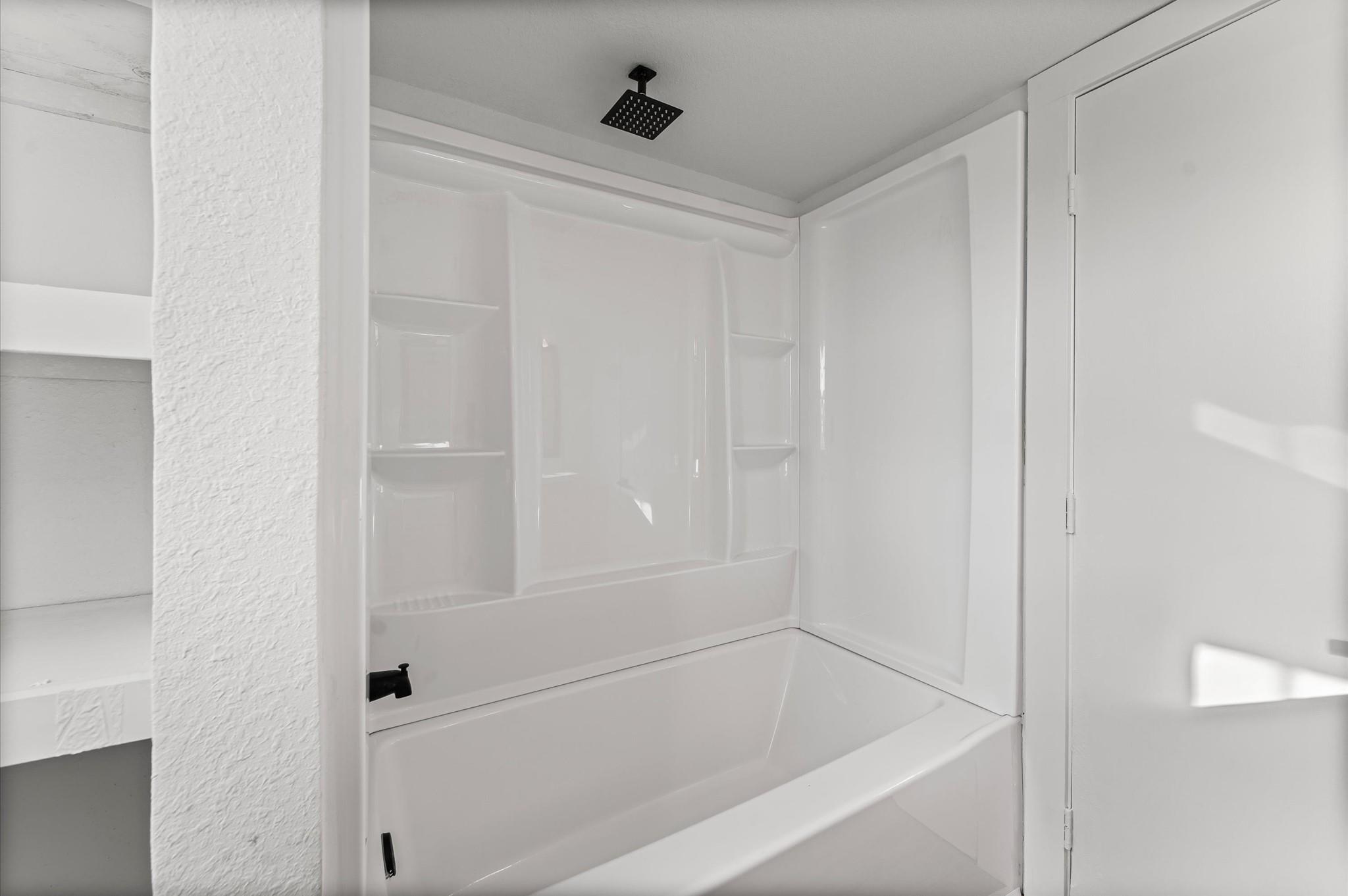 254 Independence Parkway N, Baytown