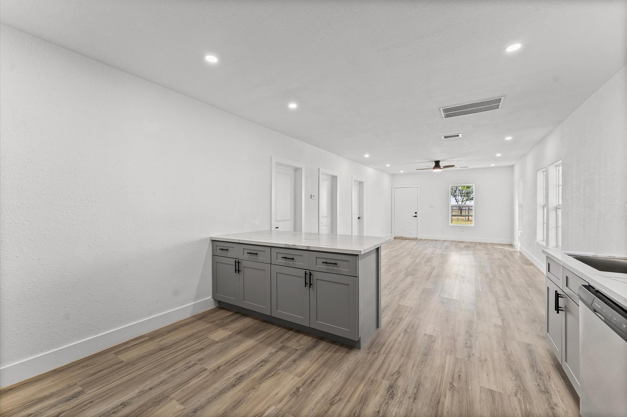 254 Independence Parkway N, Baytown