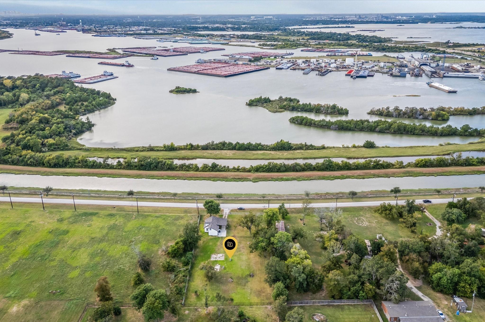 254 Independence Parkway N, Baytown