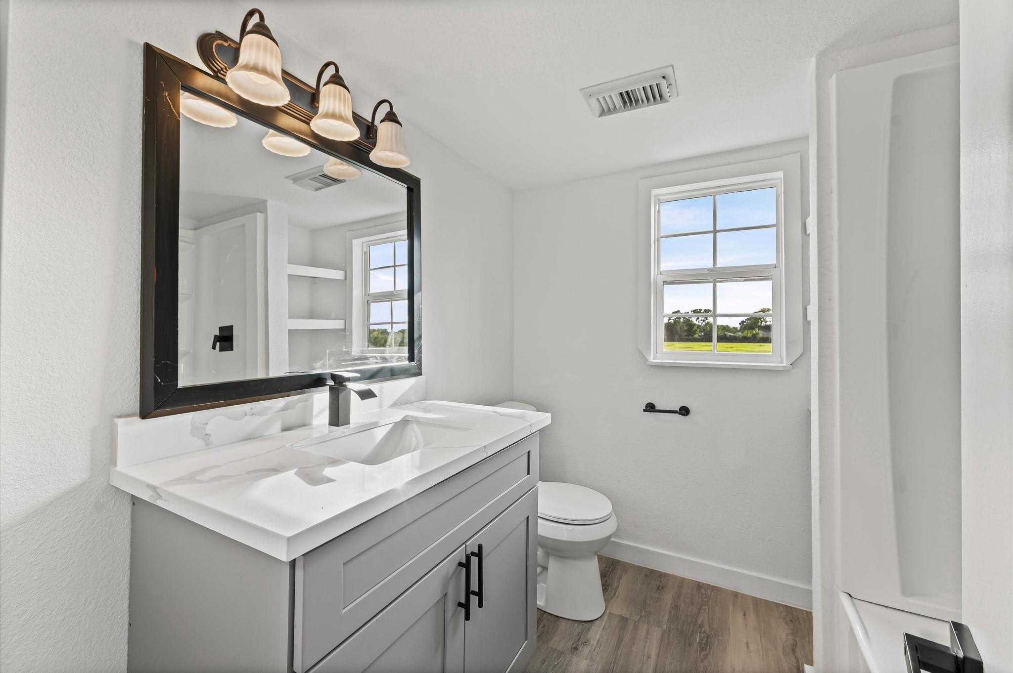 254 Independence Parkway N, Baytown