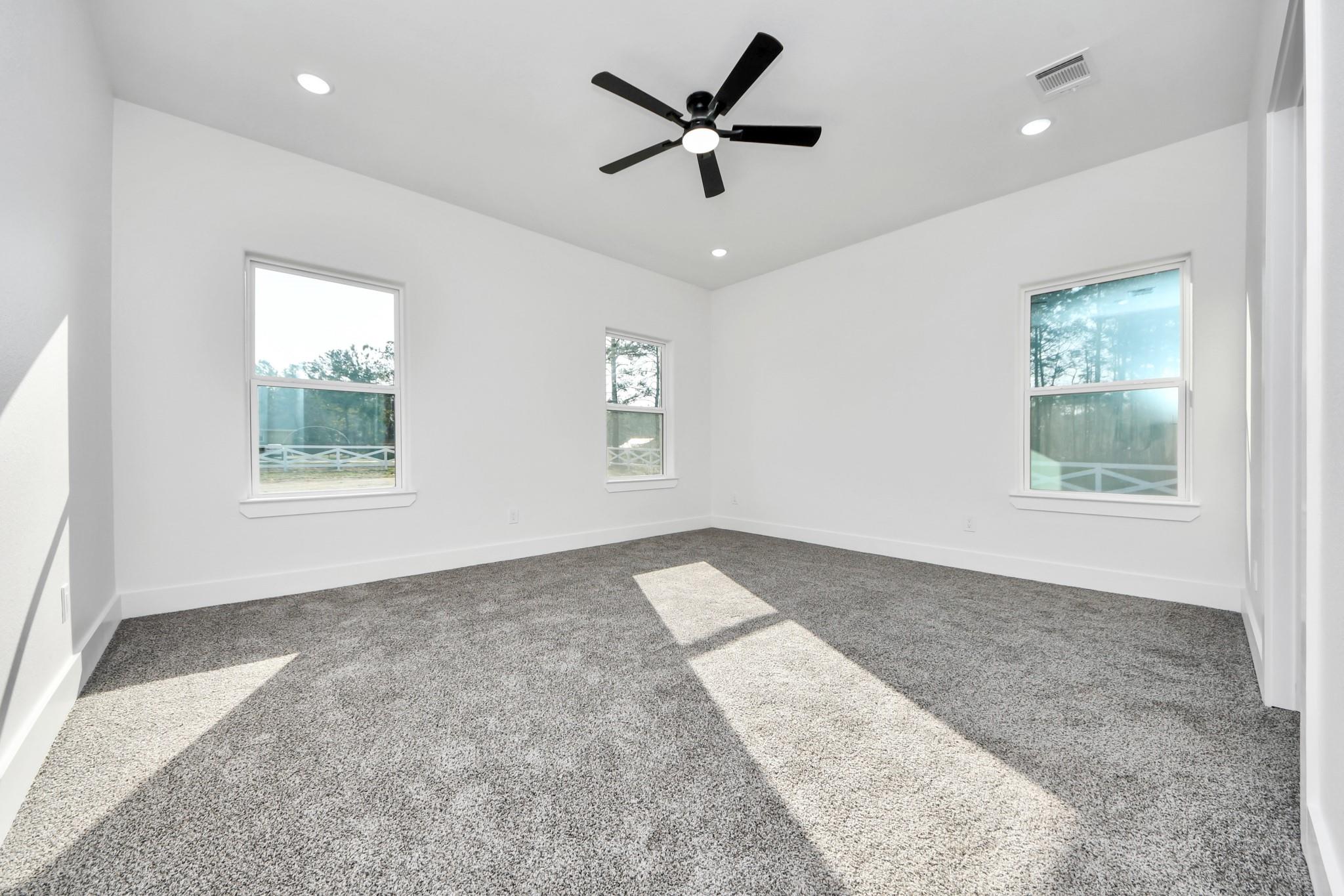 3952 Highline Oaks E