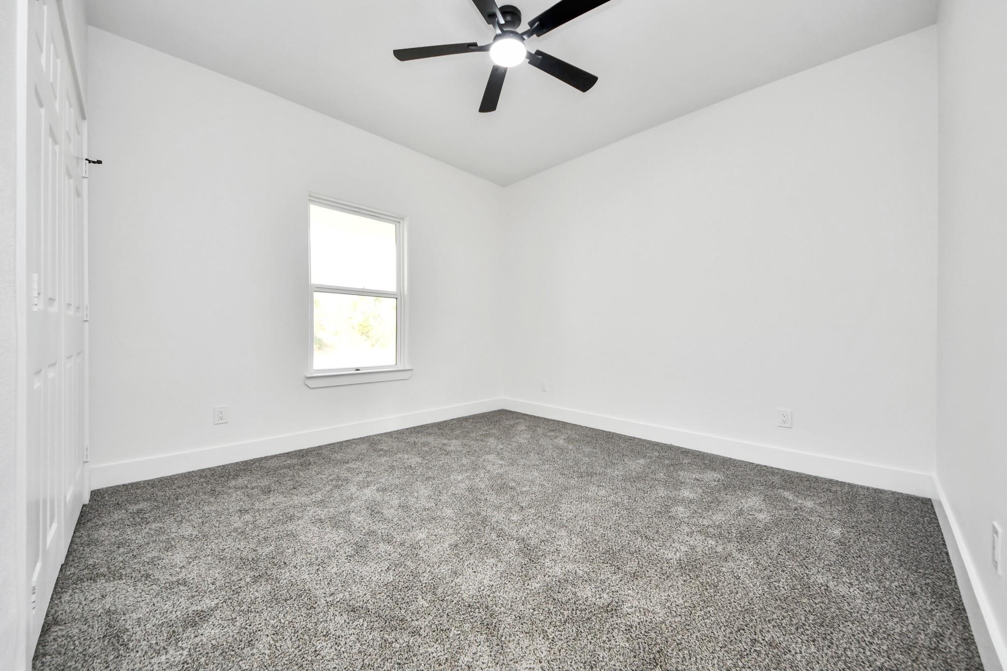 3952 Highline Oaks E