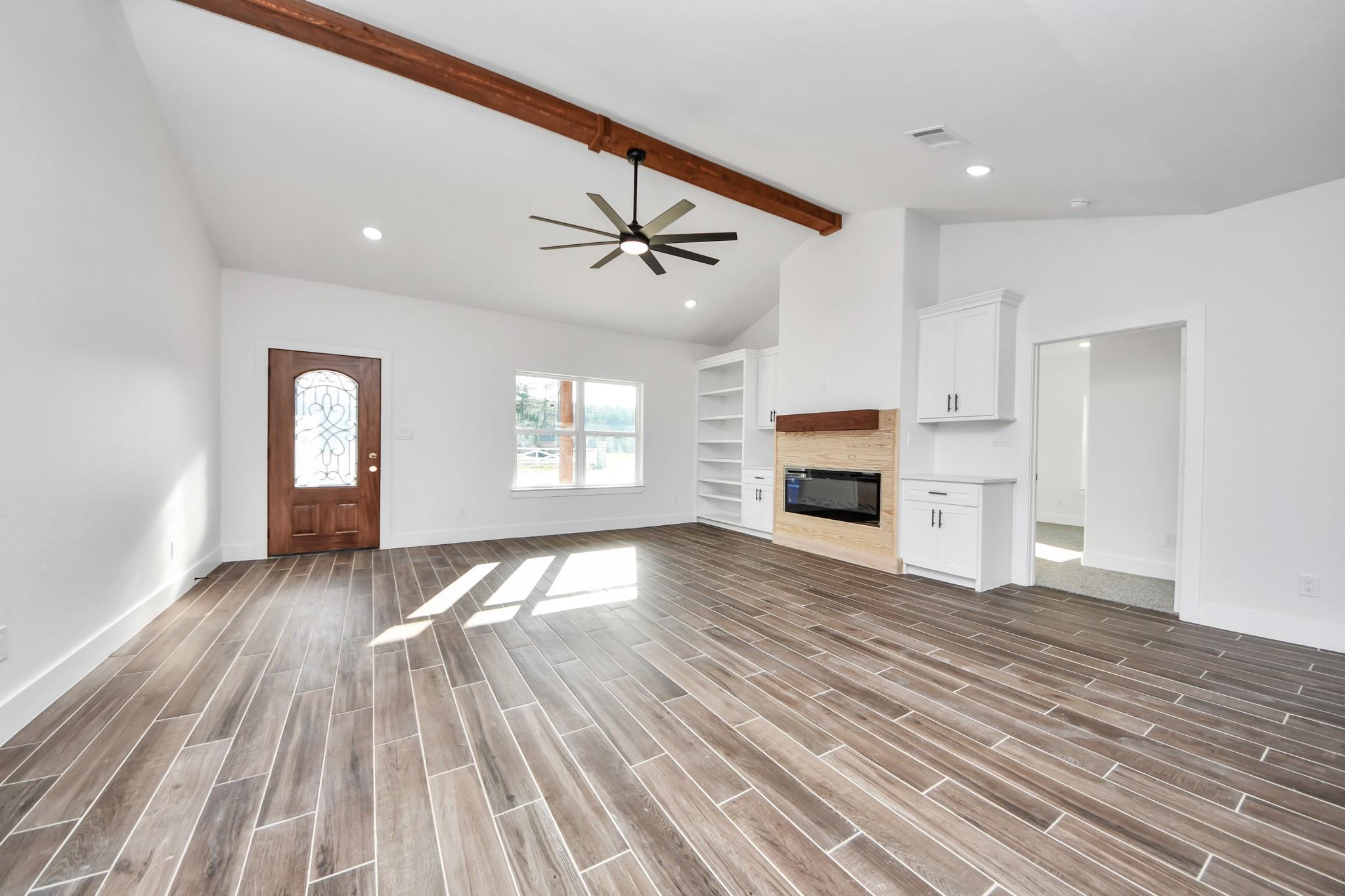 3952 Highline Oaks E