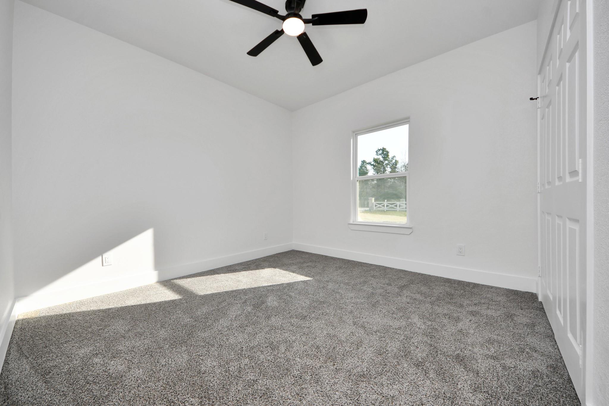 3952 Highline Oaks E