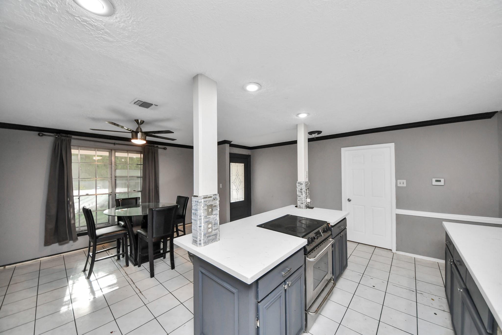 15103 Weil Place