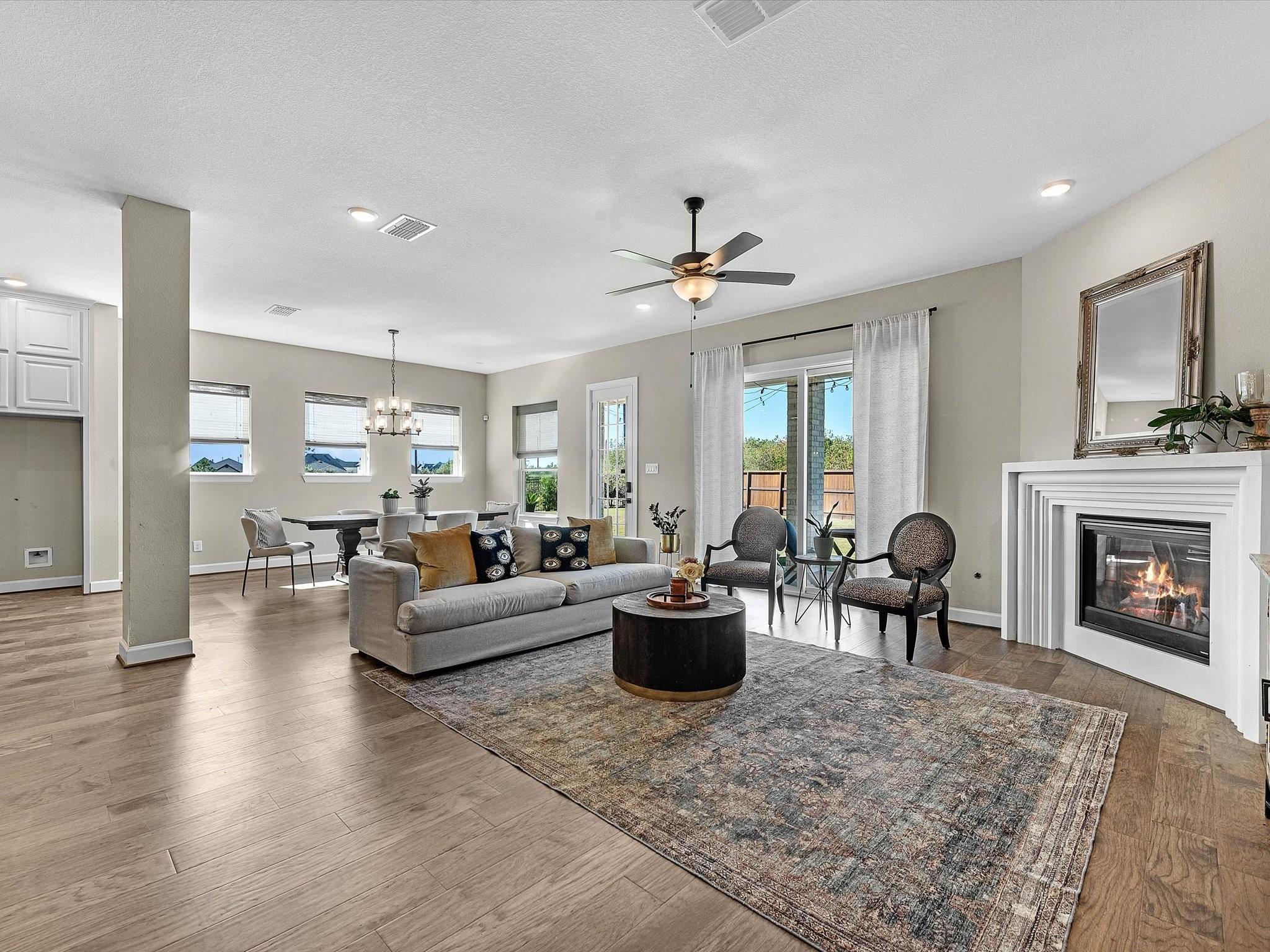 3103 Honeysuckle Way