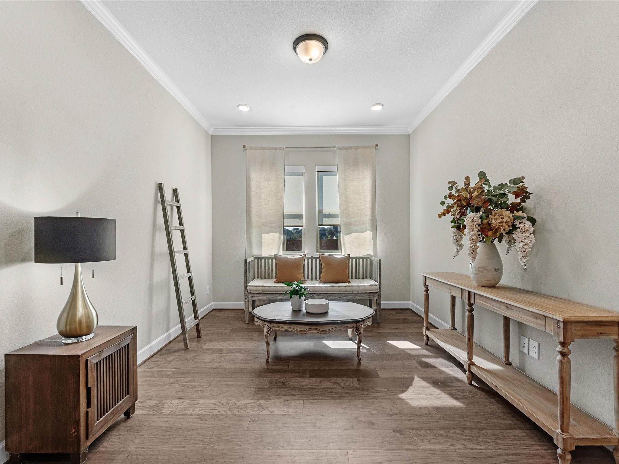 3103 Honeysuckle Way